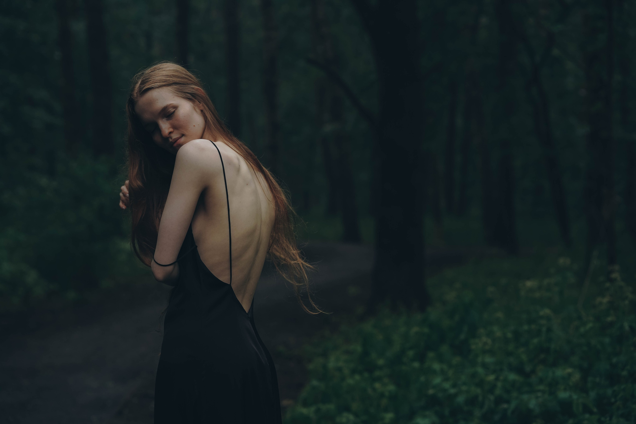 Ее тело — храм, мой Бог — свет. Семейный и свадебный фотограф