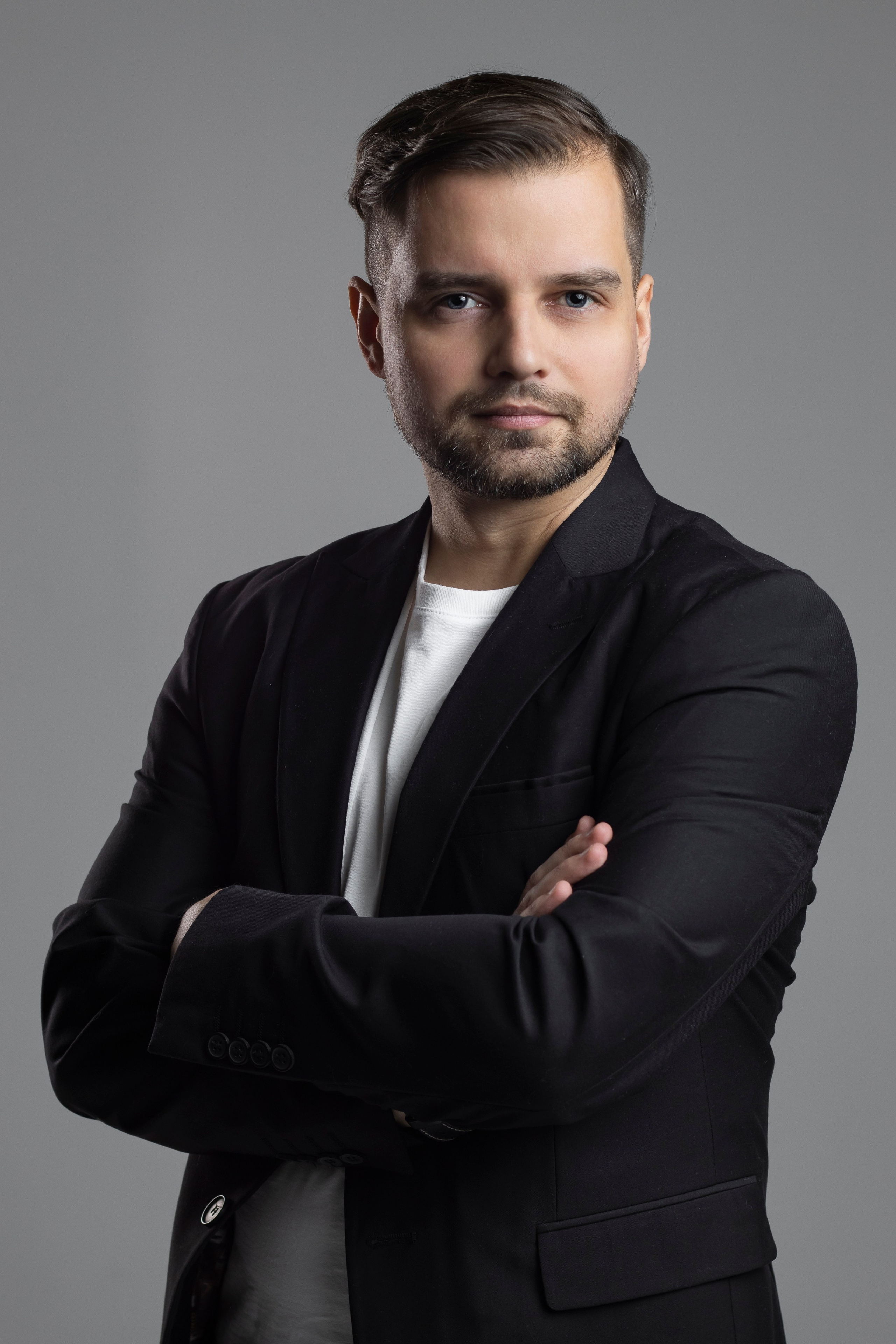 Деловые портреты. Ксения Фрик — фотограф: бэкстейдж тв-шоу, портреты, репортаж | Москва