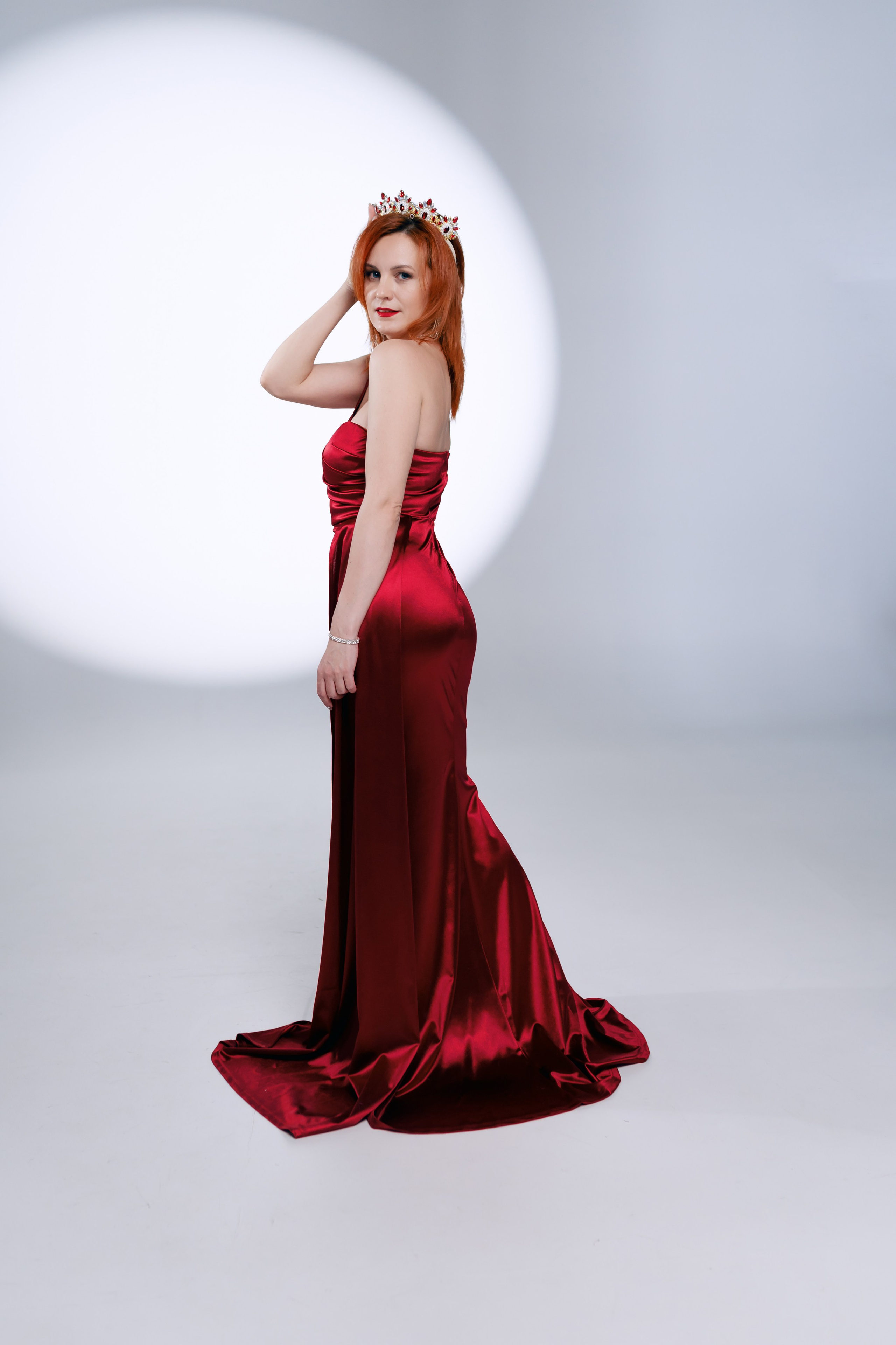 Фотосессия для магазина платьев. Фотограф Ким Наталья в Красноярске