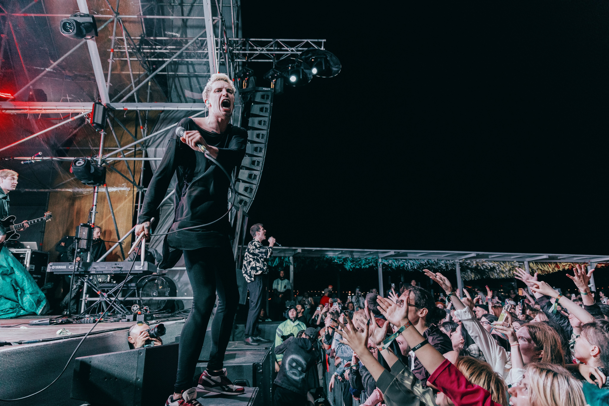 SHORTPARIS. «ПЛАНЕТА К-30». RUSLAN ROZANOV