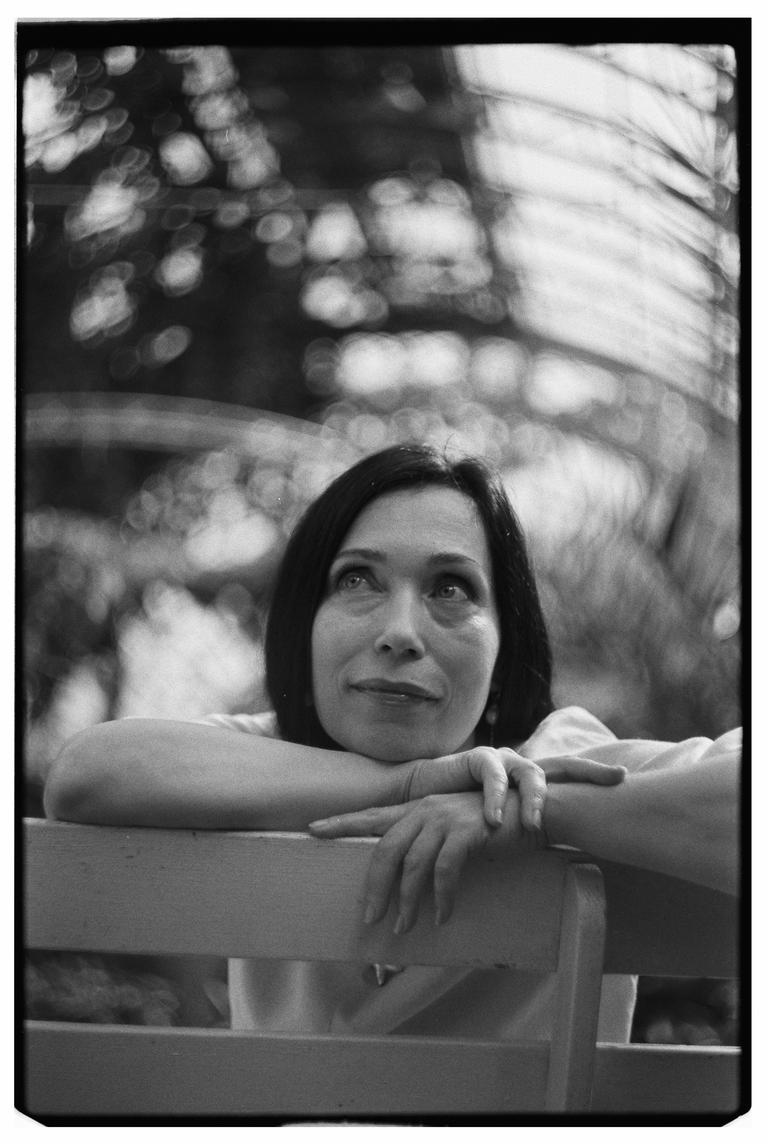 Портретная фотосессия на пленку в Оранжерее Таврического сада, СПб. Светлана Гопанюк. Портретный фотограф. Санкт-Петербург. СПб