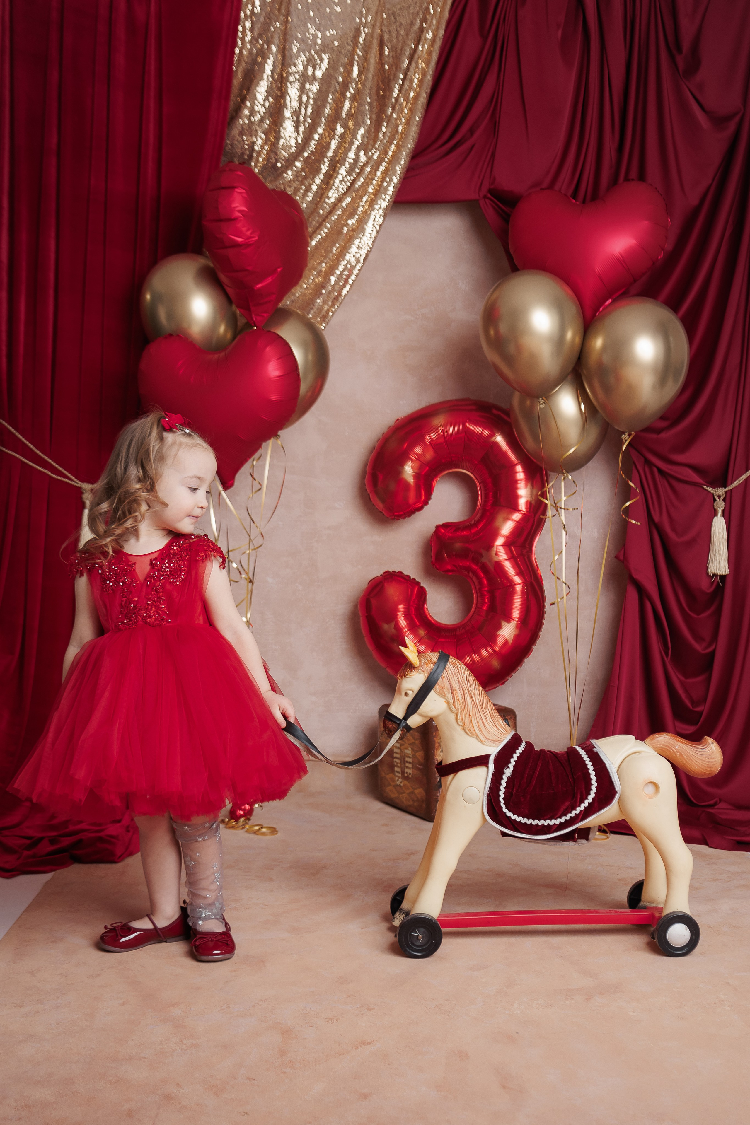 День рождение (2, 3, … года). Фотограф новорождённых Ярославль. Детский и семейный фотограф Анна Салова