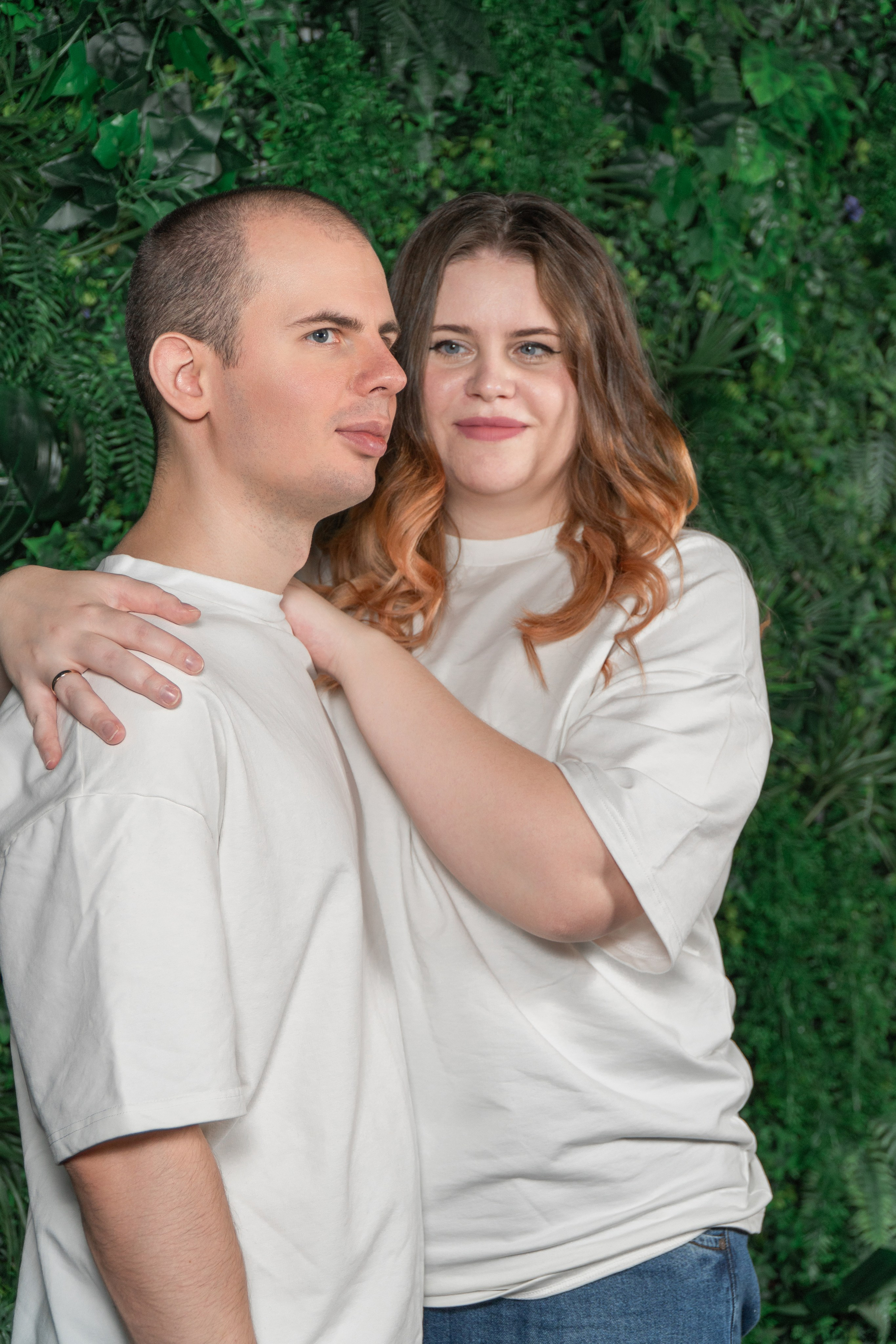 Семейная фотосессия в студии. Фото и видео съёмка в Москве и МО Александр Чапала и Трояк Алеся