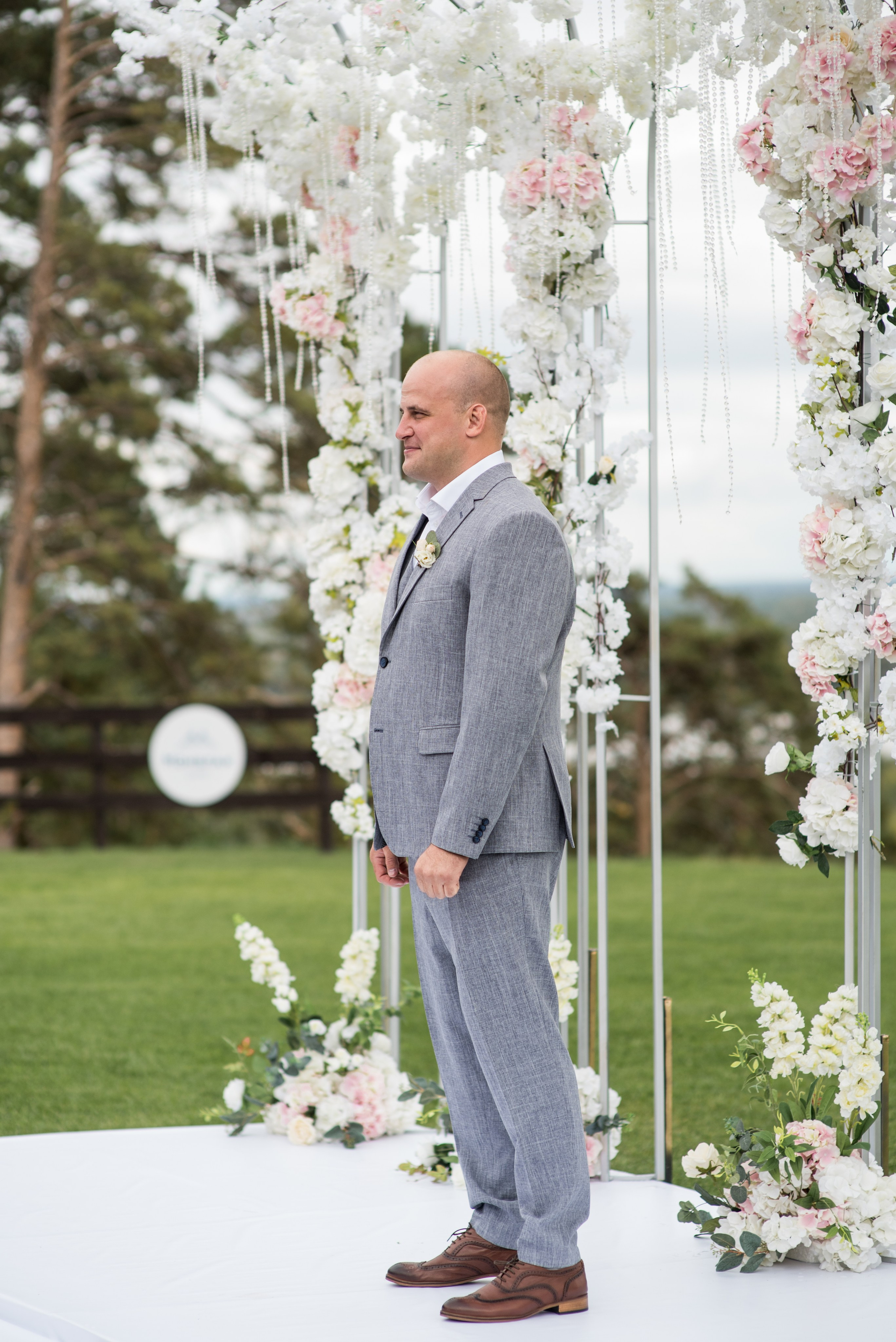 Шикарная свадьба в обрыве. Свадебный организатор Марина Корсакова, Барнаул, Бийск, Алтайский край, Горный Алтай, Новосибирск