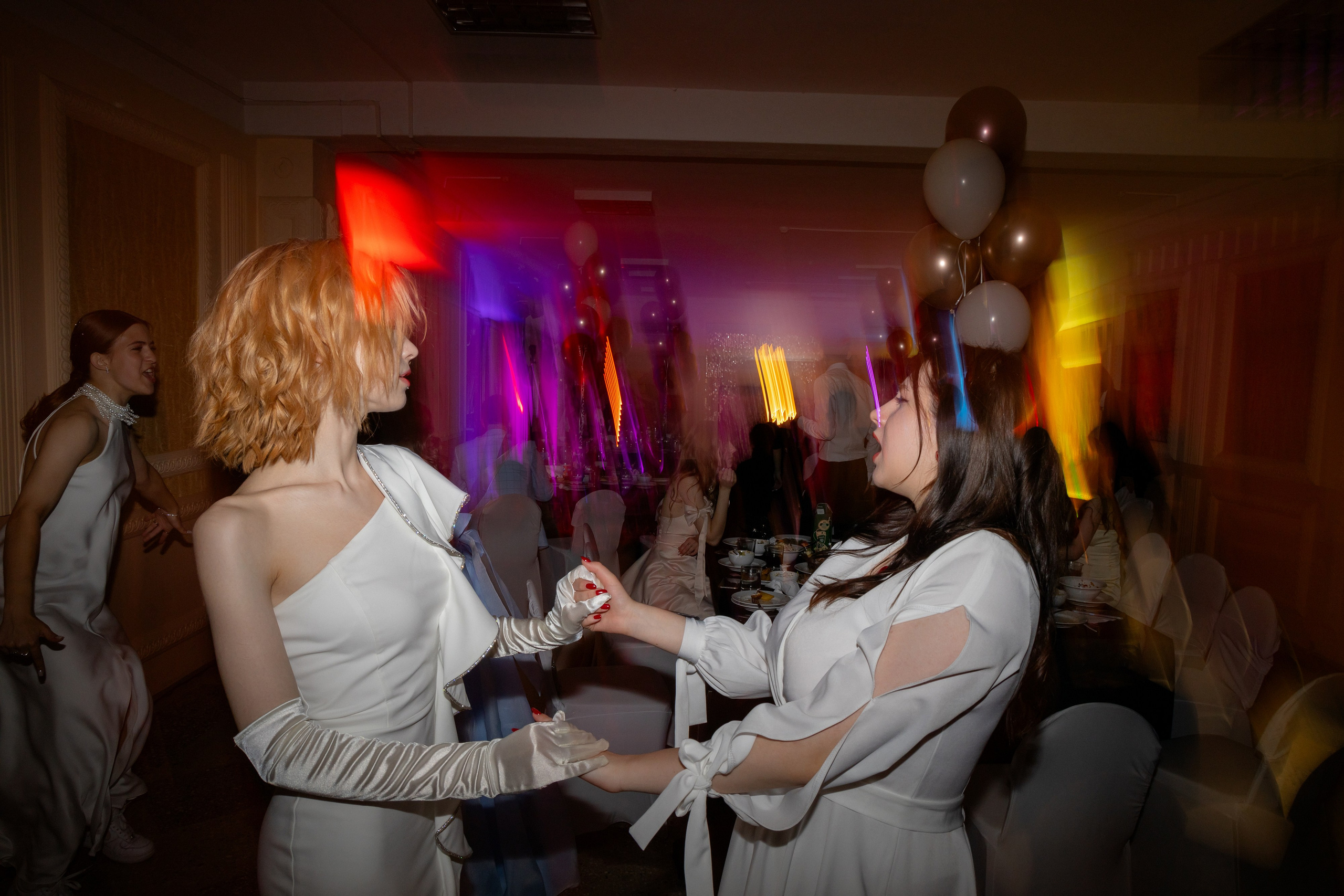 Школьный выпускной 2024 год в Соколе (Минск). Свадебный фотограф в Минске/Беларуси Сергей Спиридонов