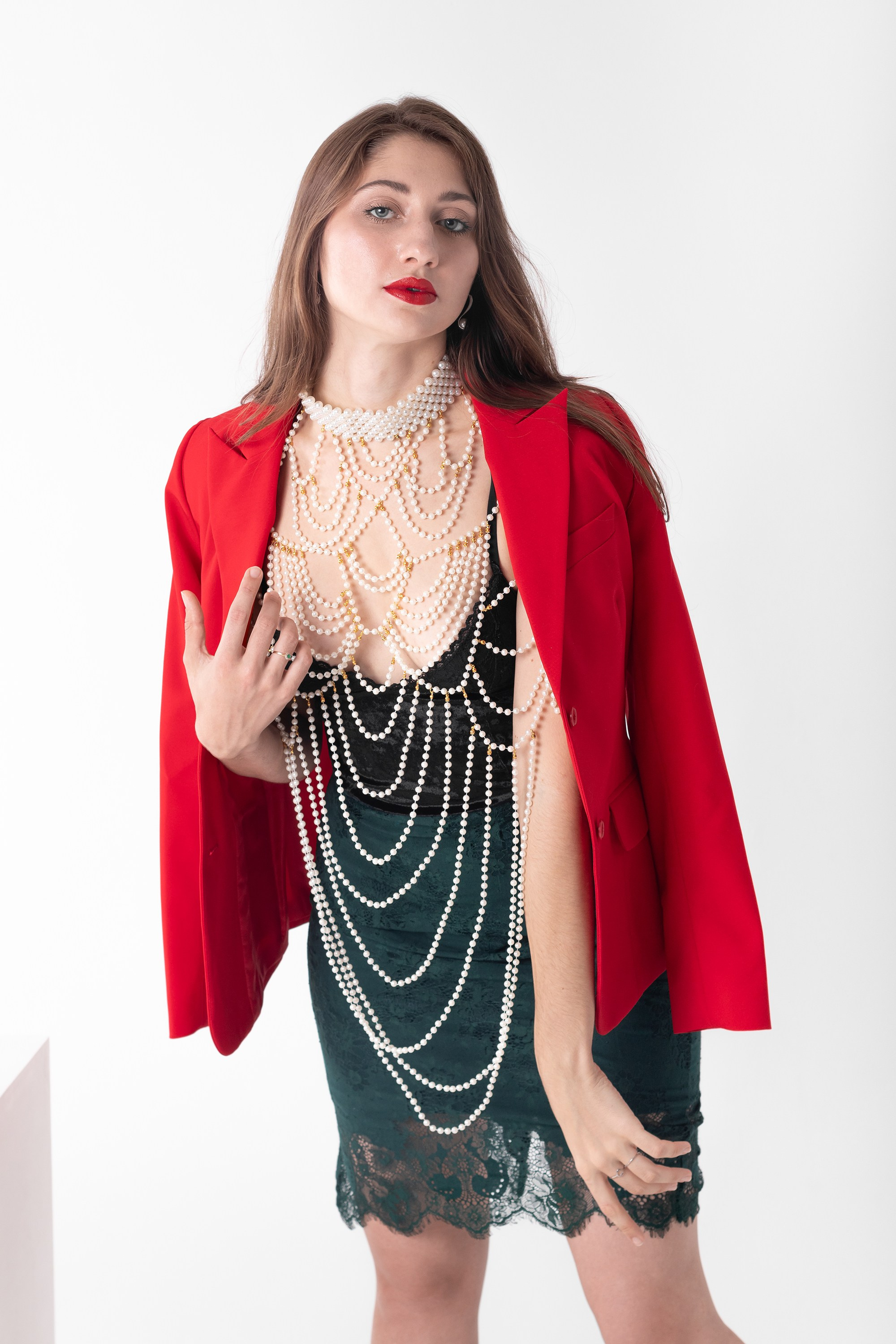 Стилизованная съемка в студии. AI Фотограф Краснодар: мужские и женские фотосессии, стилизация съемки. Нейро-фотосессии онлайн