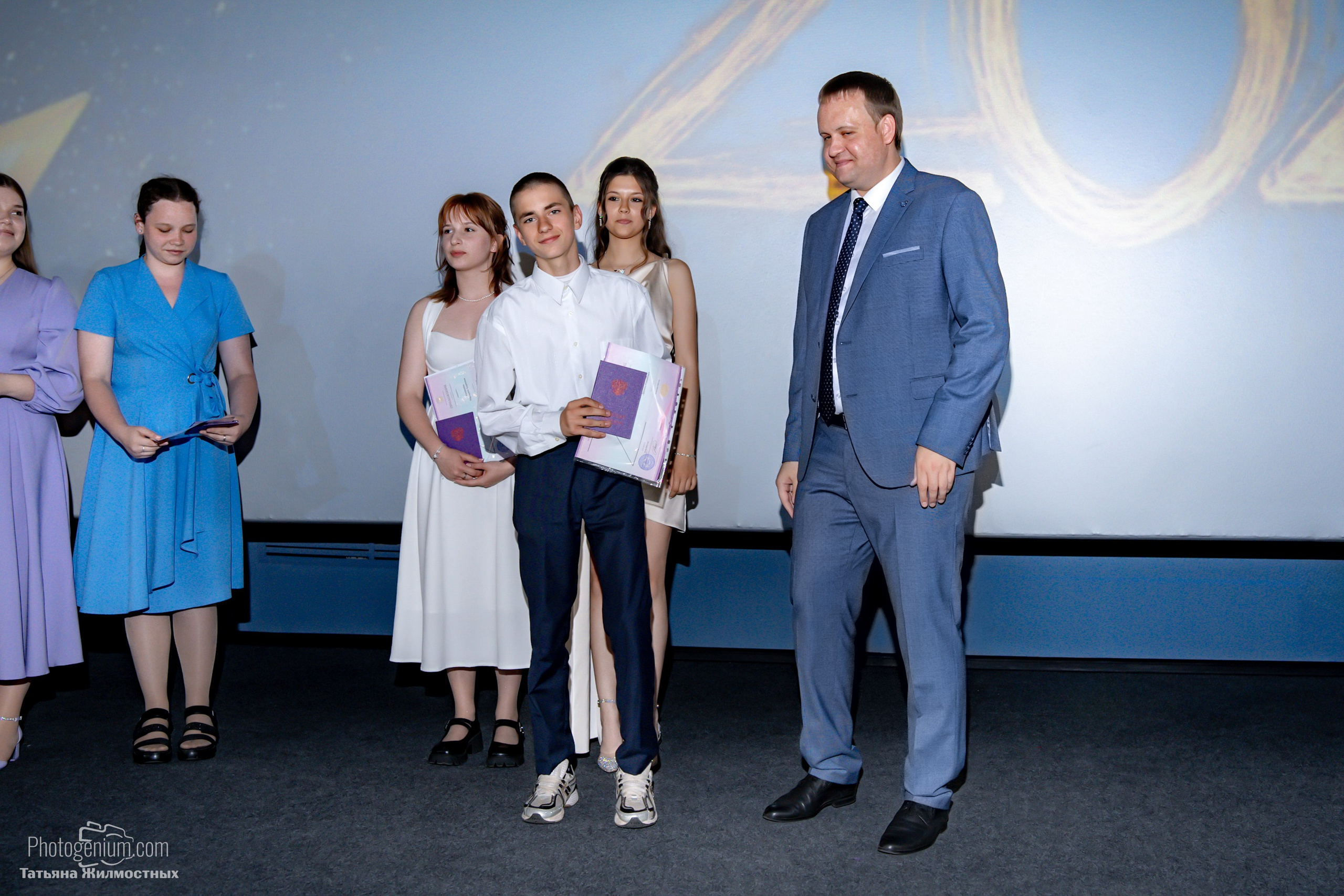 Выпускной 9"Д» класс школа № 35. Фотограф Нижний Новгород Татьяна Кейод