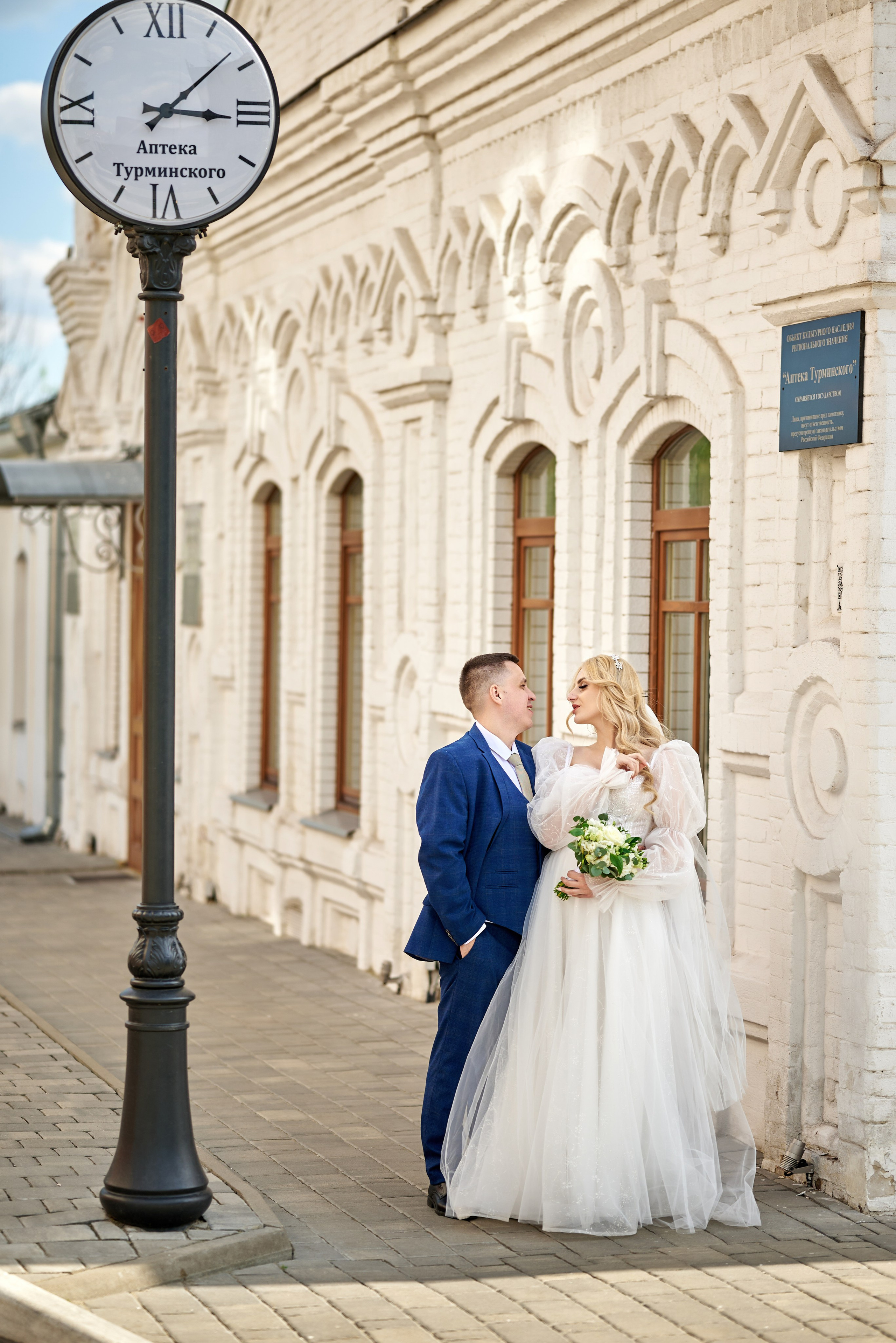 Фотограф Старый Оскол, Губкин. Свадебная фотосессия, доступная цена. Профессиональный фотограф Старый Оскол, Губкин — свадьба, венчание, крещение, юбилей и день рождения