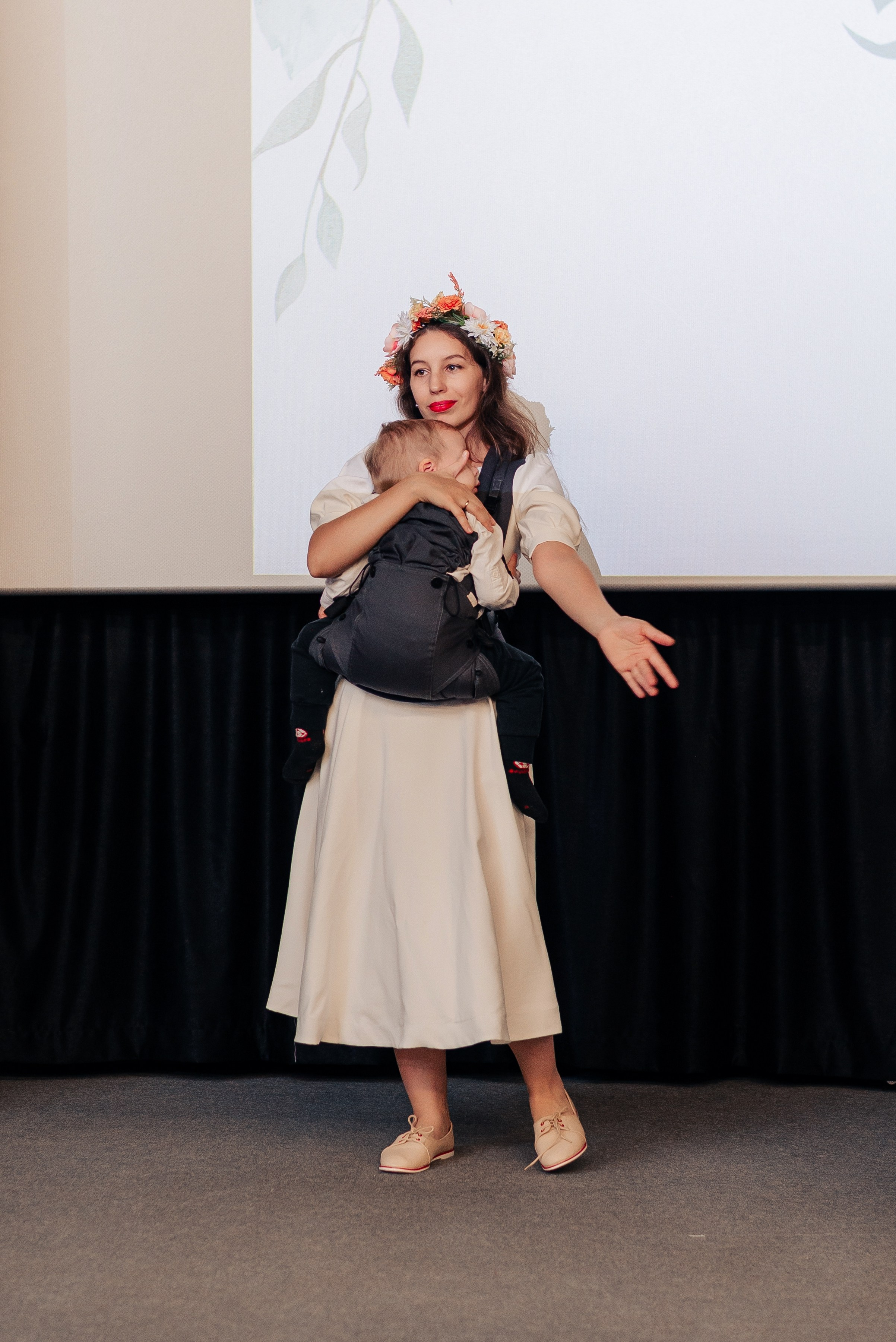 Слингомама Иваново 2025. Семейный и детский фотограф Иваново Ксения Азаренкова