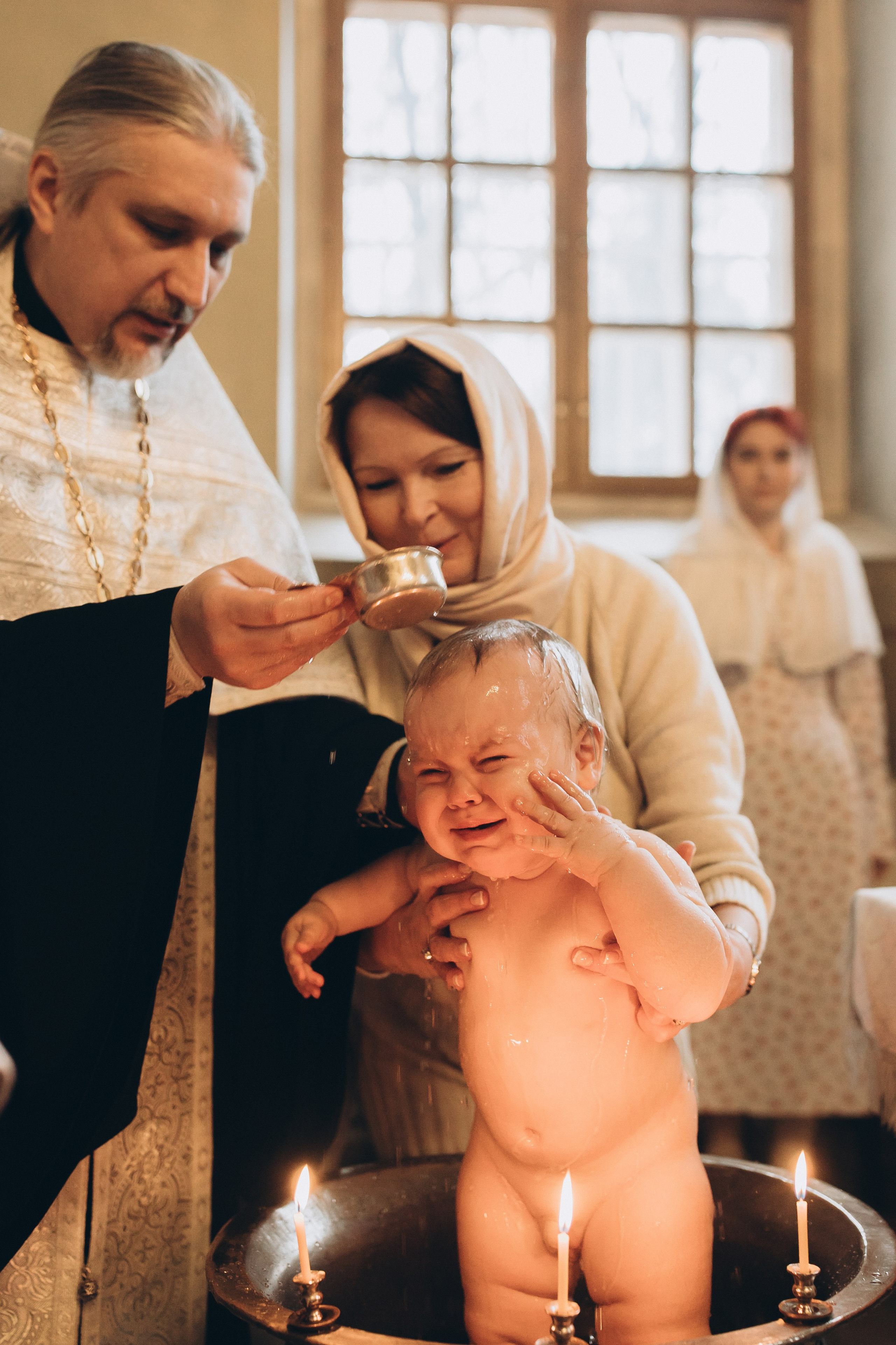 Таинство Крещения Ивана в Церкви Николая Чудотворца. Детский и семейный фотограф в Пушкино, Мытищи, Москва Сергеева Светлана