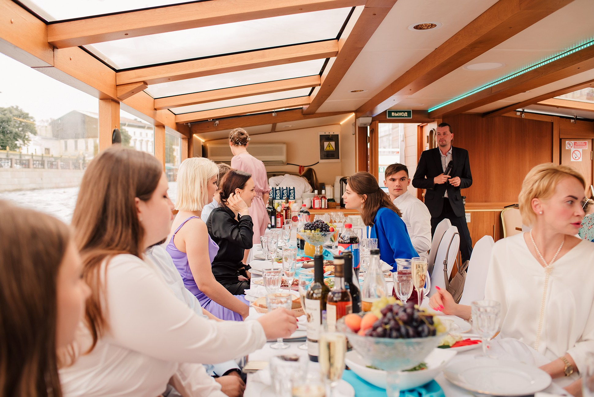 Юля и Андрей. Банкет на воде. Семейный и Свадебный фотограф. Санкт-Петербург. Пушкин