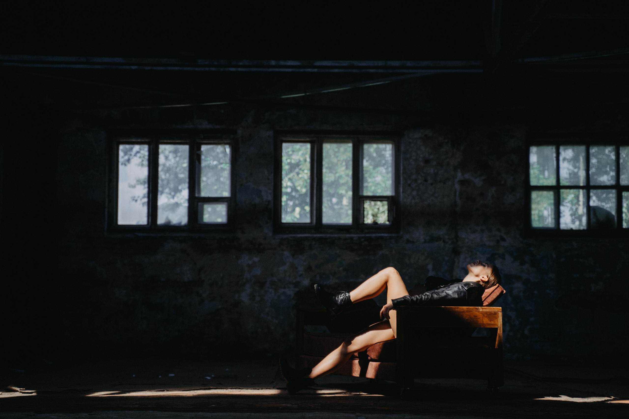 В чердачном помещении. Андрей Варсан. Фотограф в Красноярске