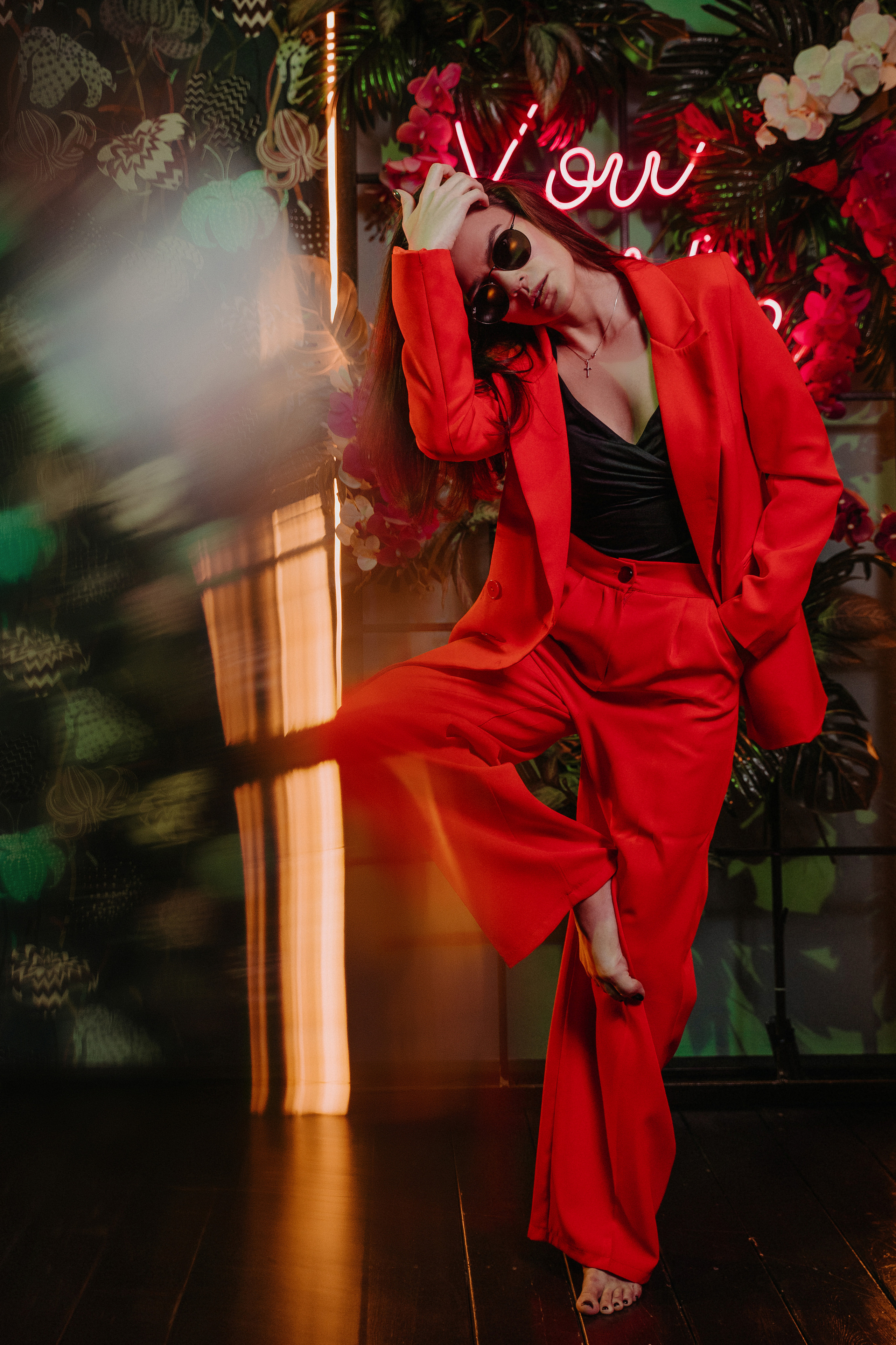 В неоне. Андрей Варсан. Фотограф в Красноярске