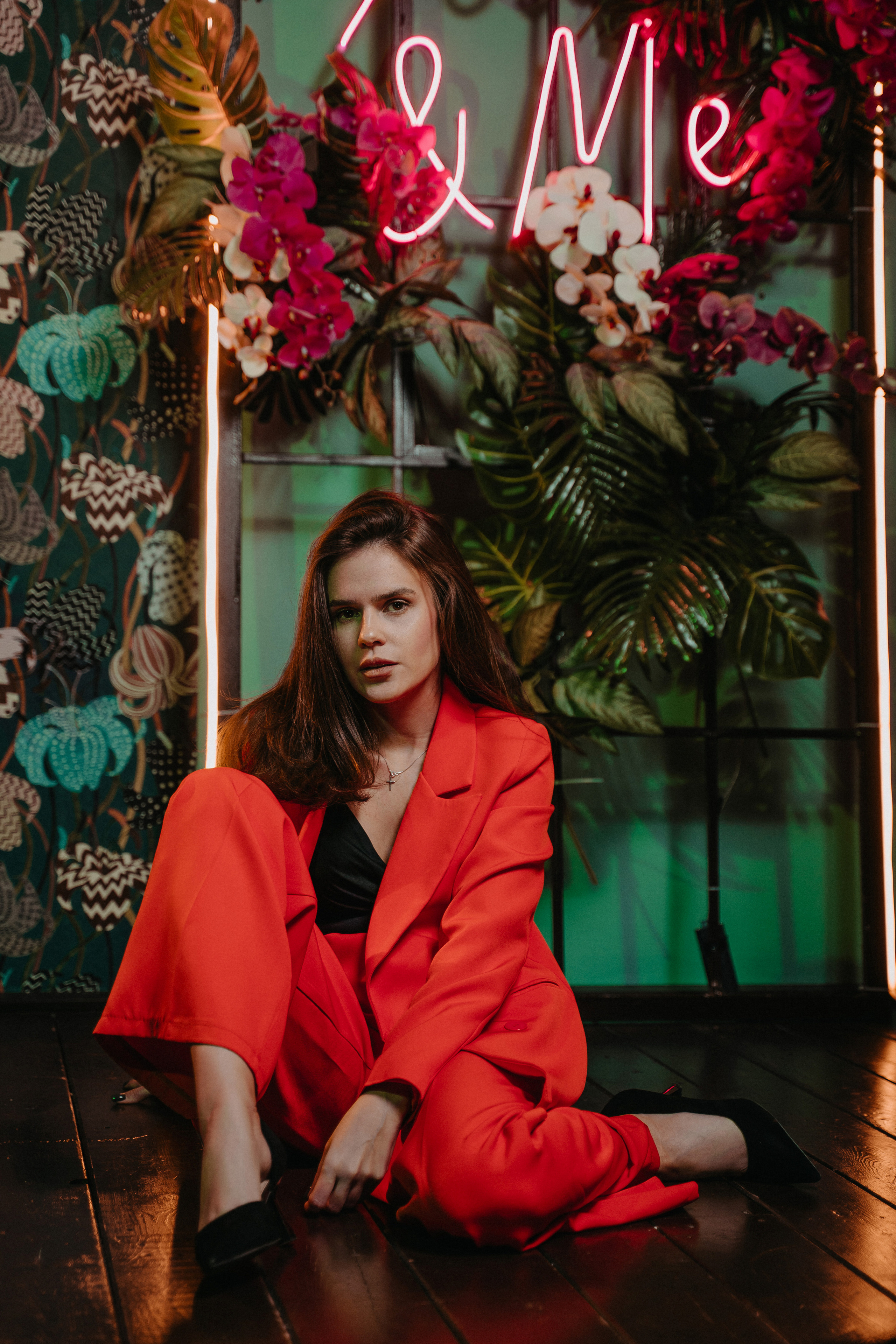 В неоне. Андрей Варсан. Фотограф в Красноярске