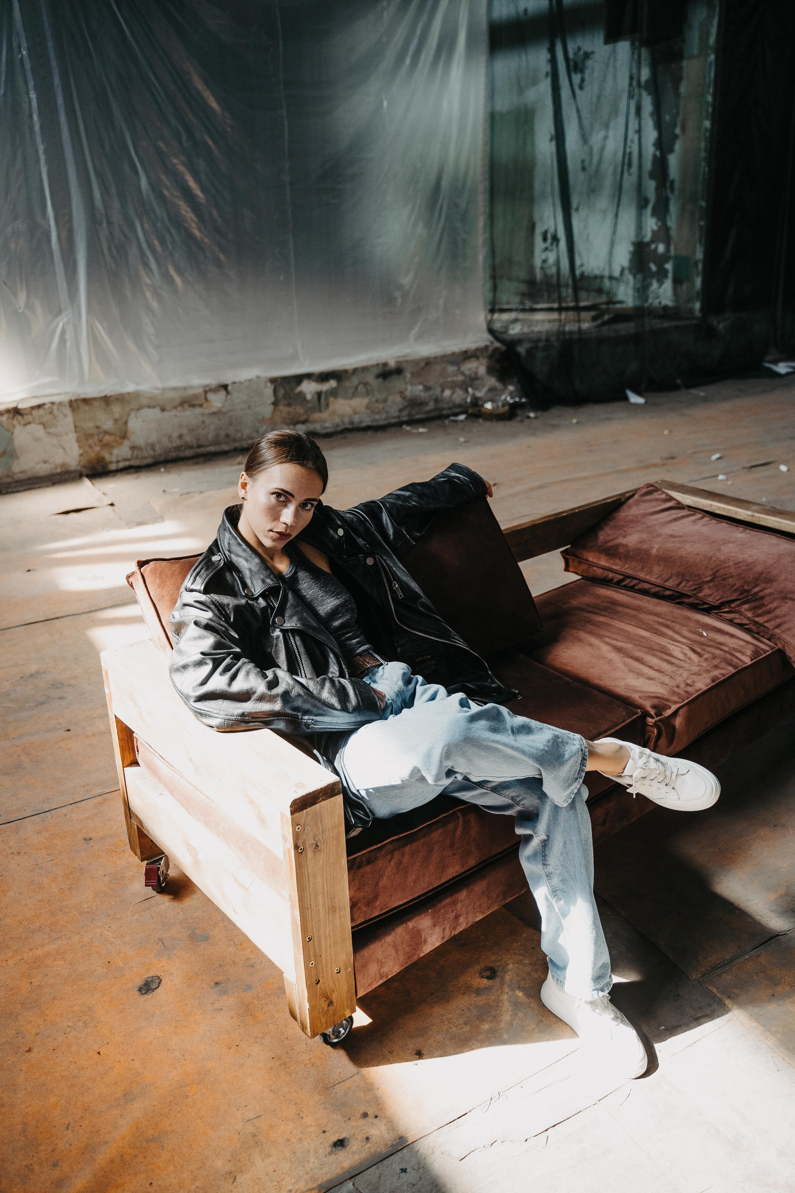 В чердачном помещении. Андрей Варсан. Фотограф в Красноярске