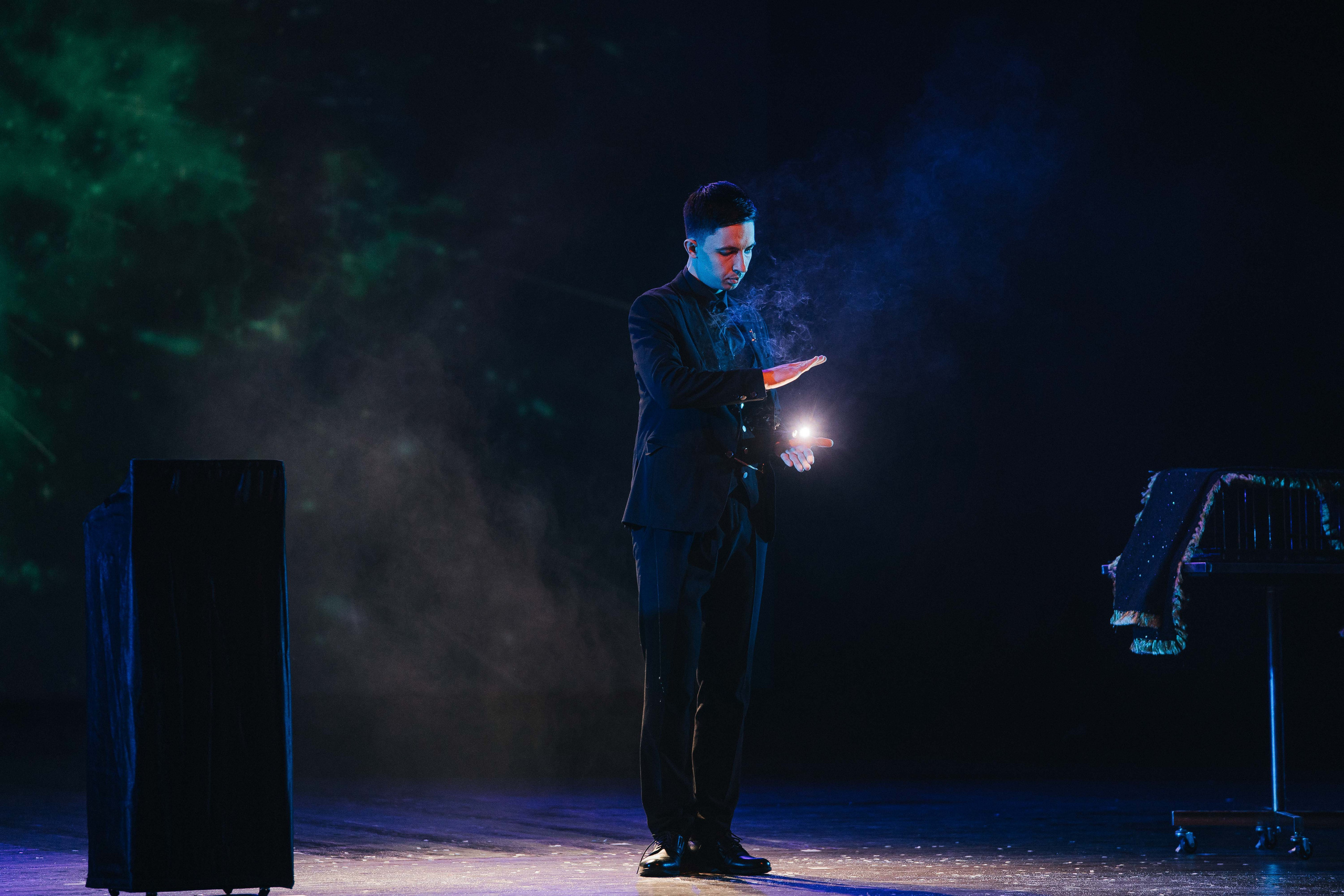 Магия. Концерт. Андрей Варсан. Фотограф в Красноярске