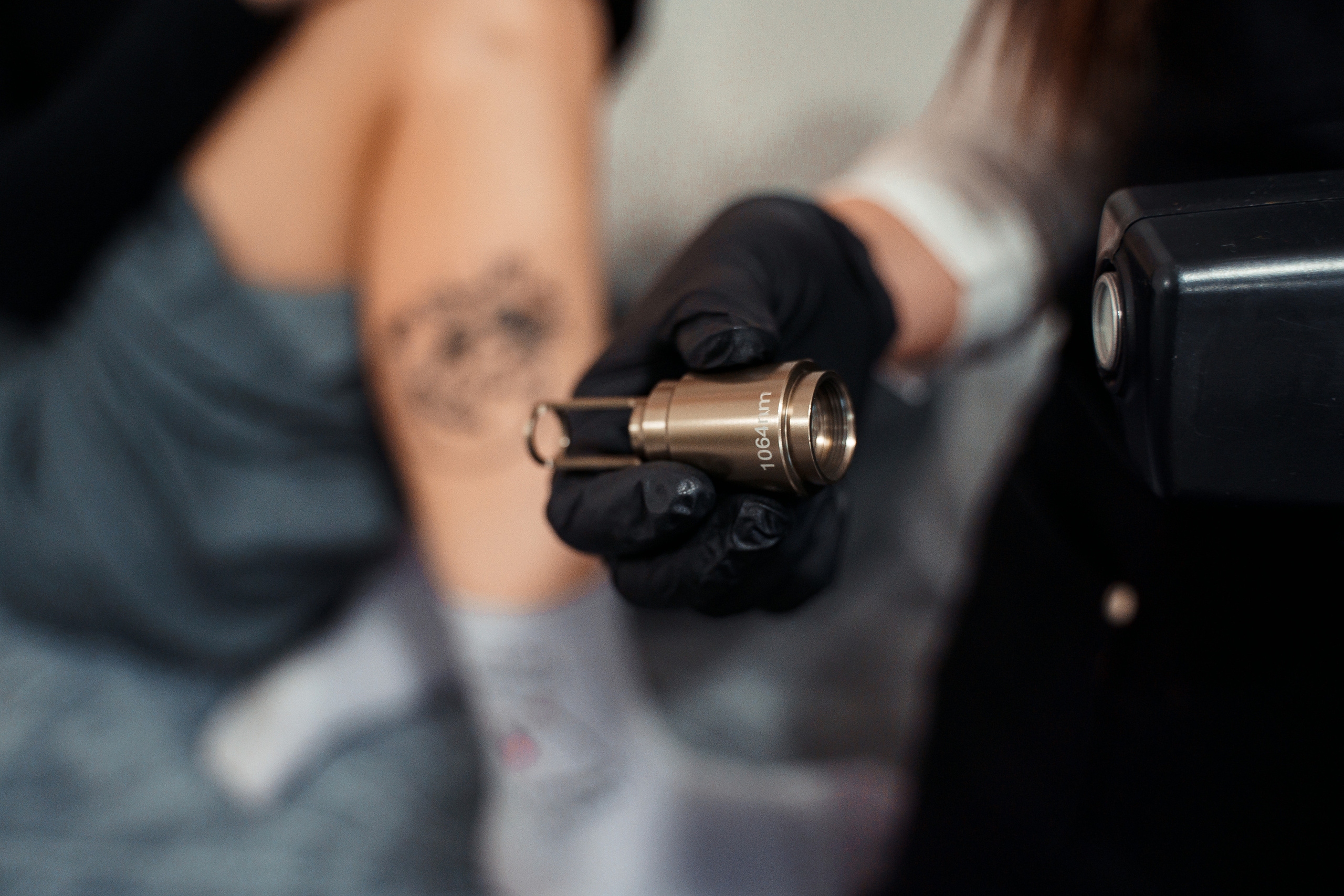 Лазерное удаление тату. Андрей Варсан. Фотограф в Красноярске