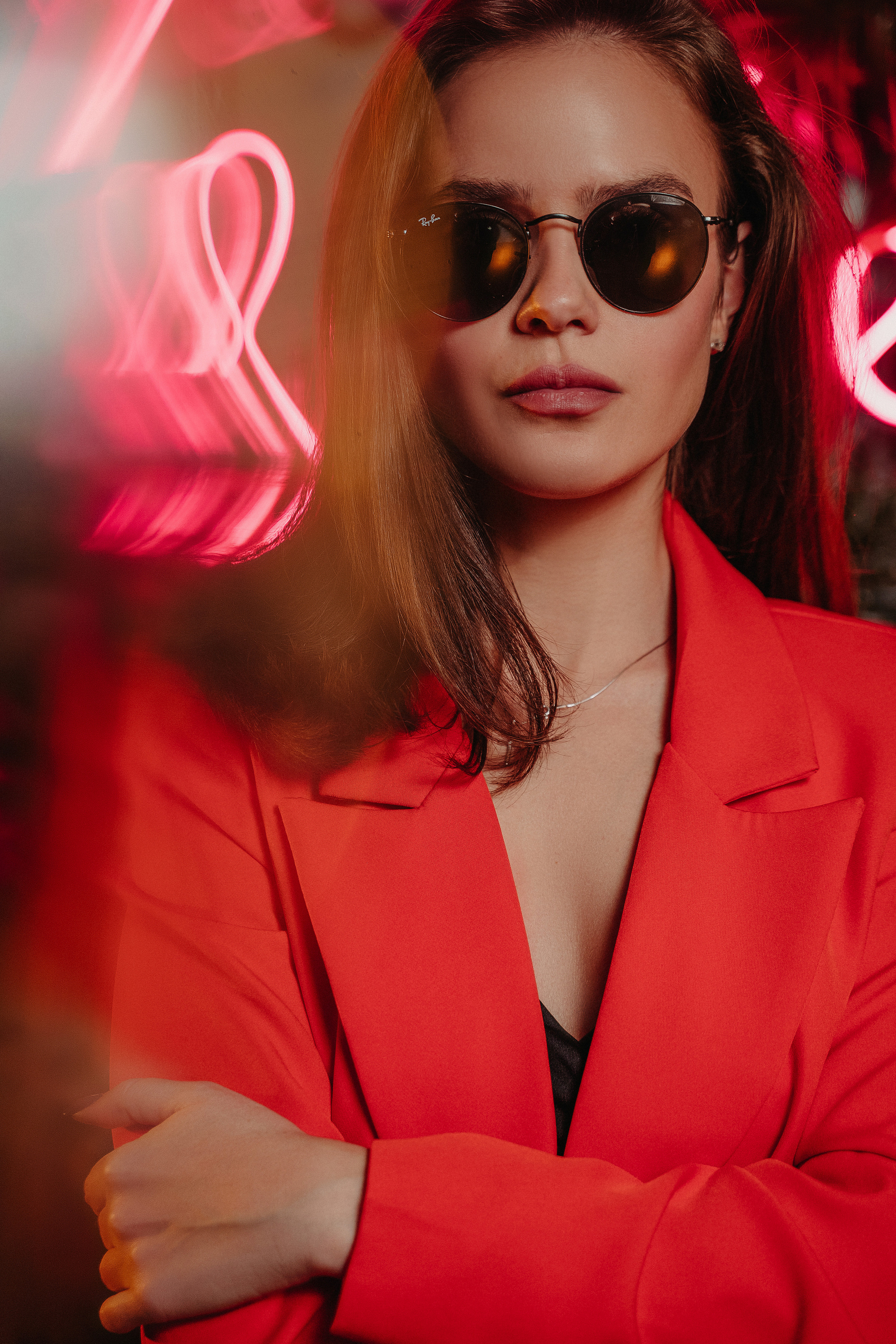 В неоне. Андрей Варсан. Фотограф в Красноярске