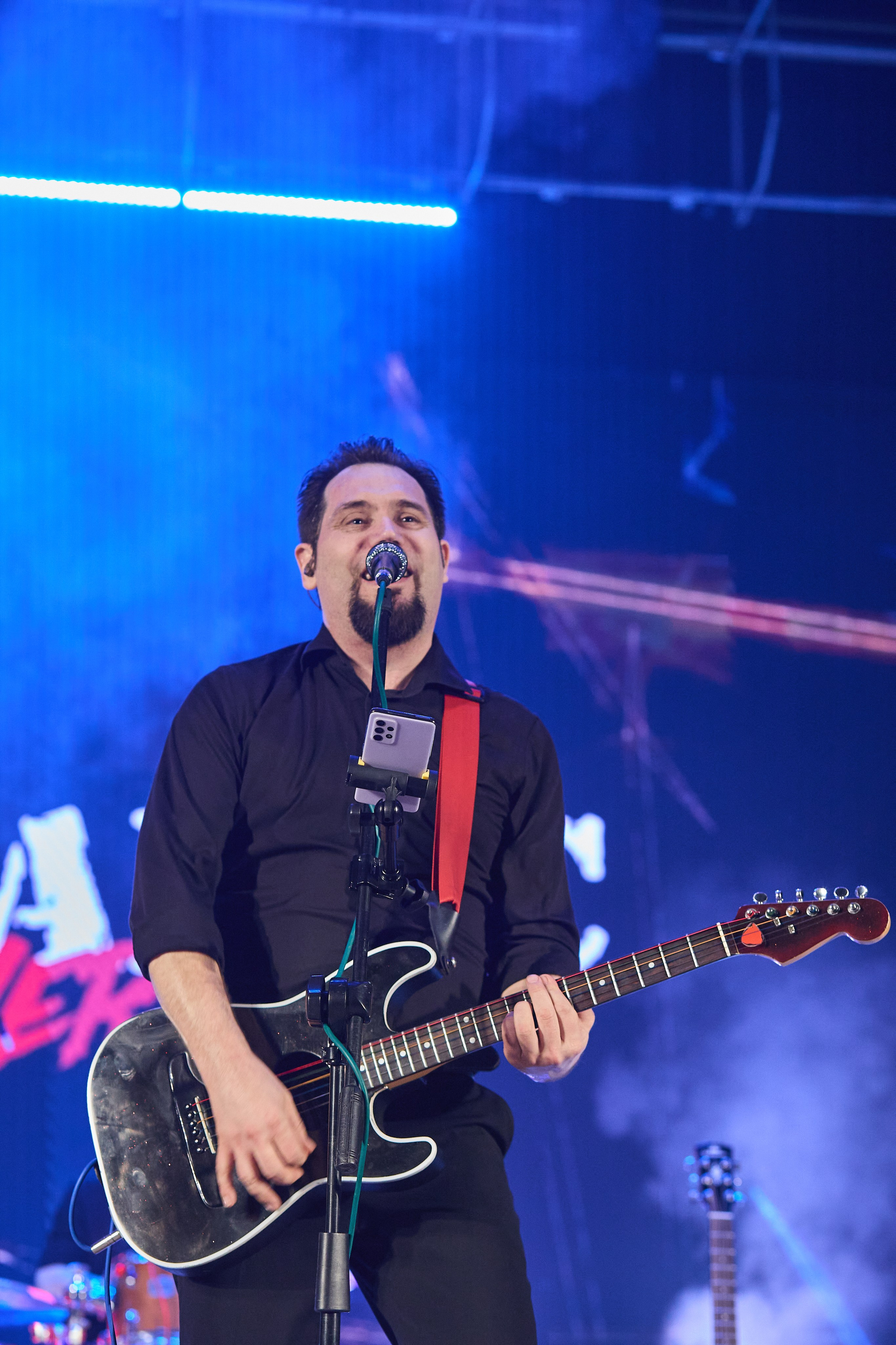 Гр. Ананас концерт 20.02.26. Фотограф видеооператор Пермский край, Пермь, Оса Руслан Саматов