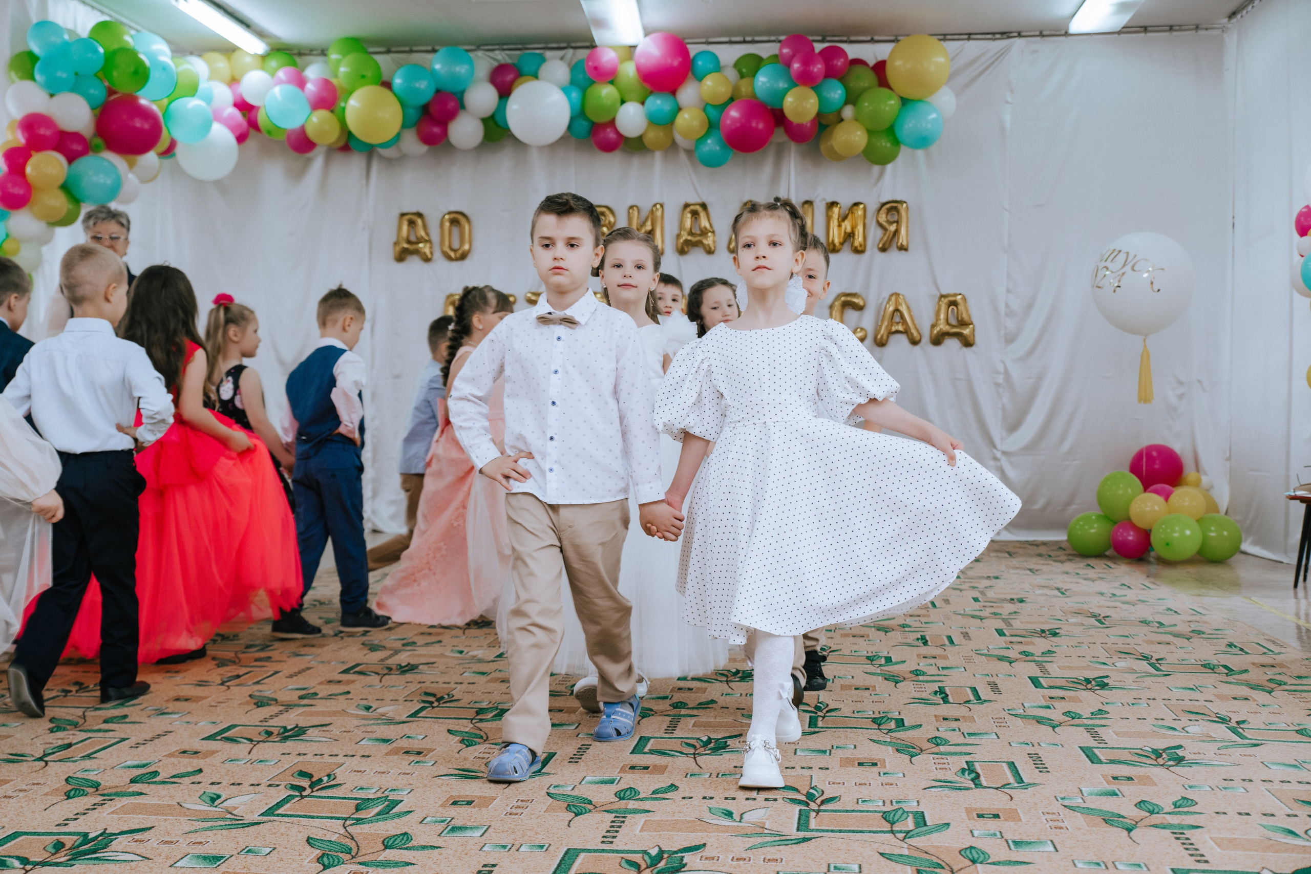 Выпускной д/с 34. Фотограф Ярмишко Дарья. Выпускные фотокниги