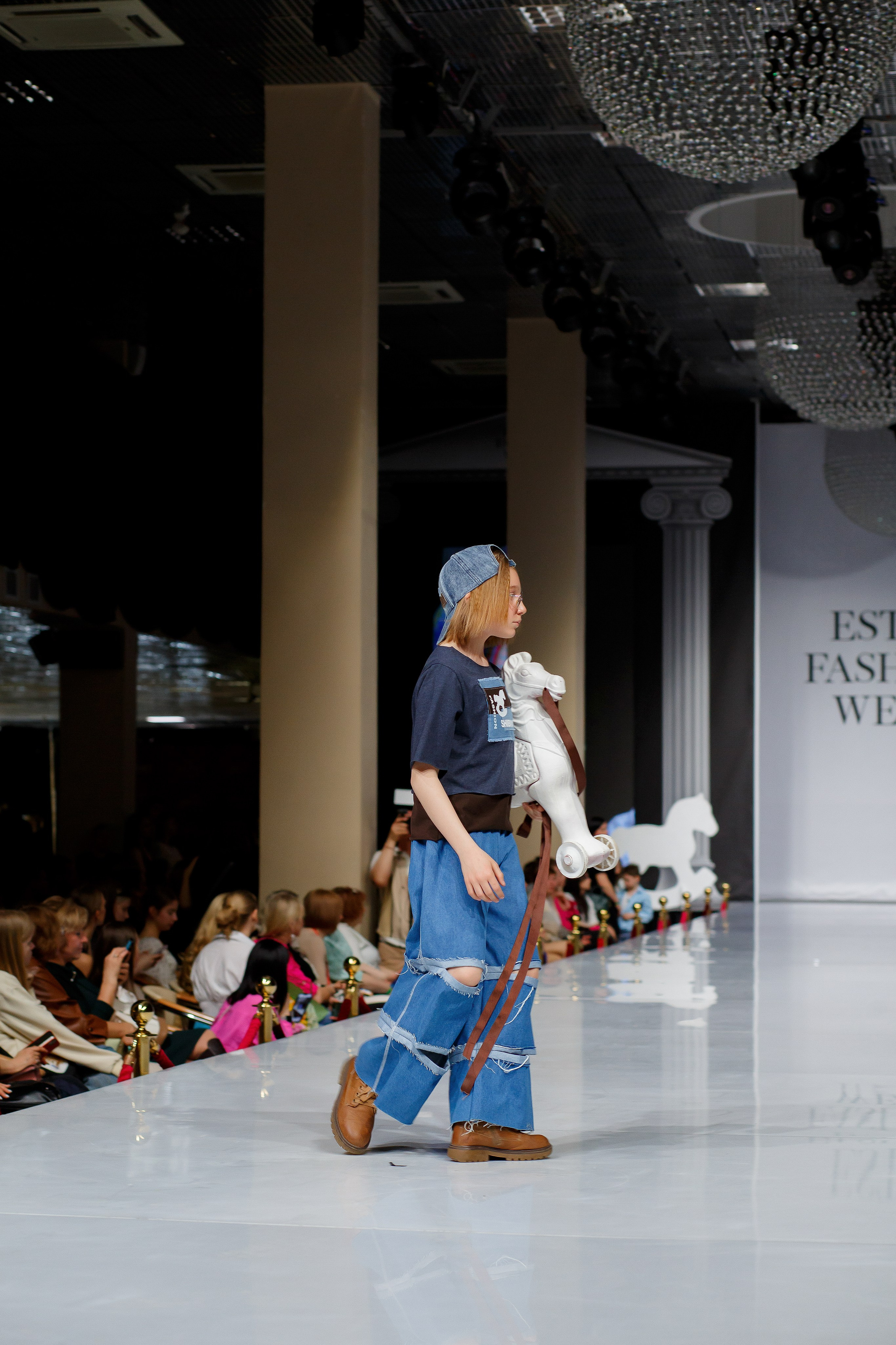 Показ дизайнера Надежды Шибиной на Estet Fashion Week. Фотограф в Подольске — Мария Бучнева