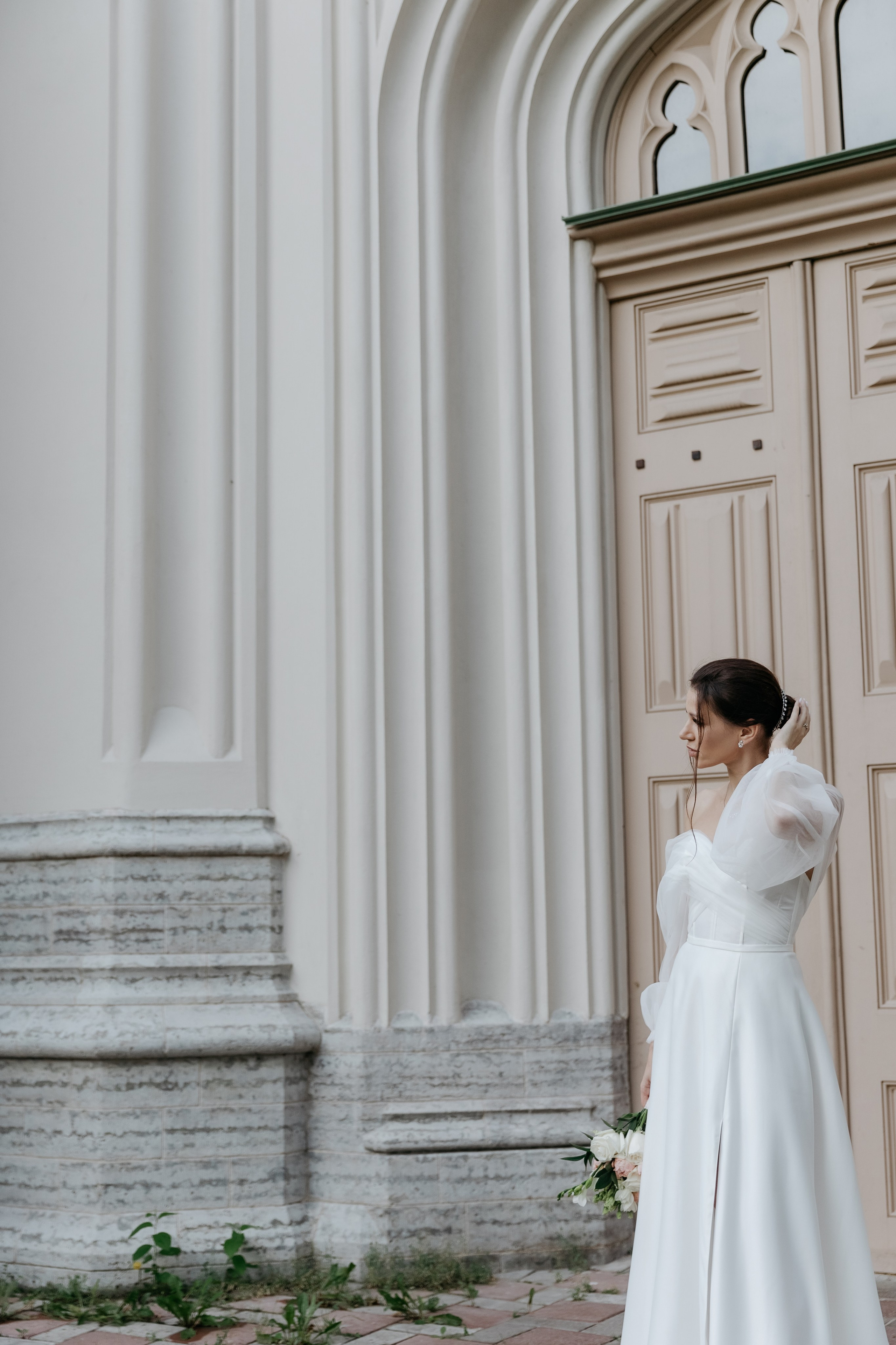 Волшебство уходит — Знаю. — И что мы будем делать? — Наслаждаться моментом. Свадебный фотограф в Санкт-Петербурге