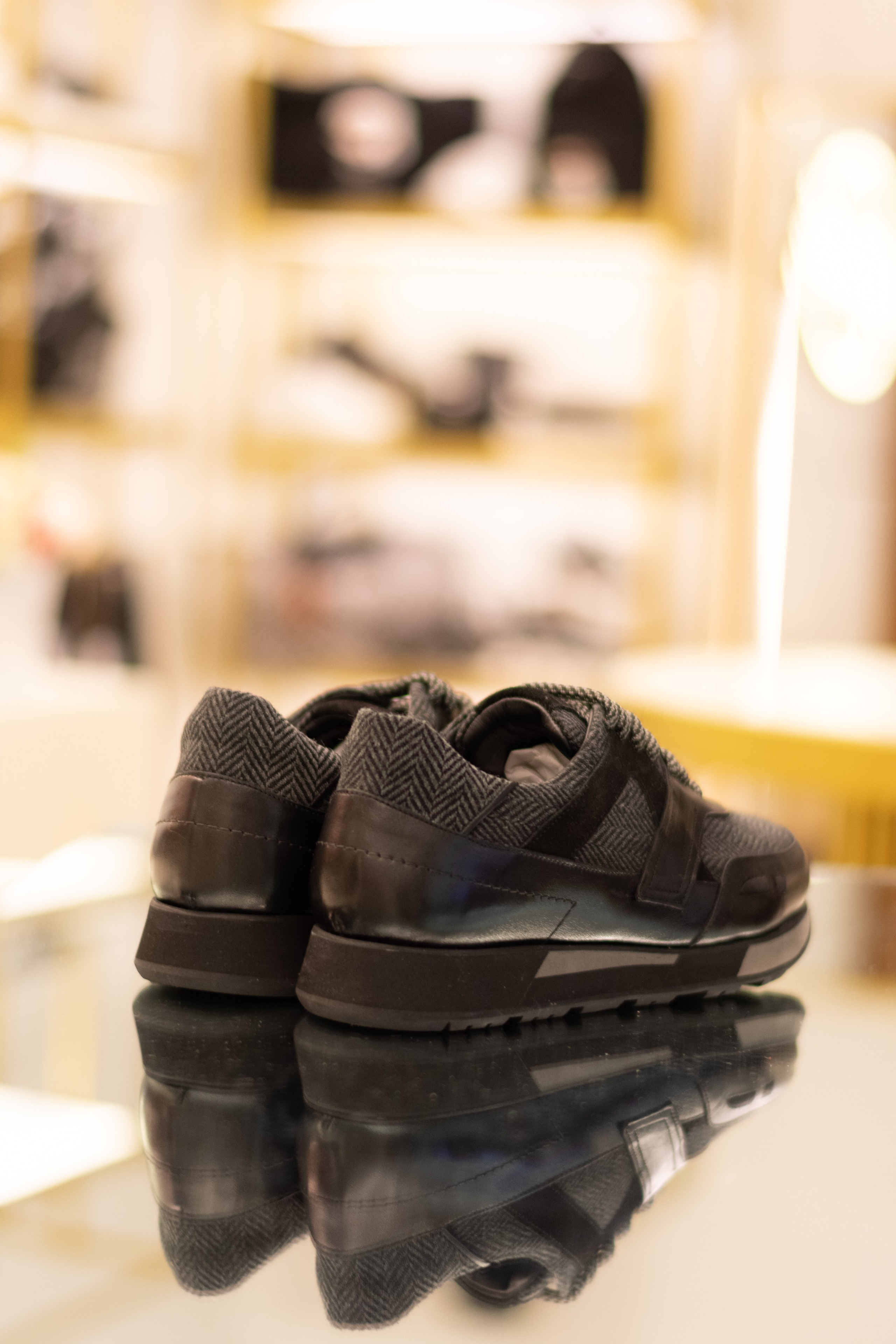 Для организаций. Предметная фотосессия для обувного магазина Capsula. Фотограф/видеограф Богдан Голованов