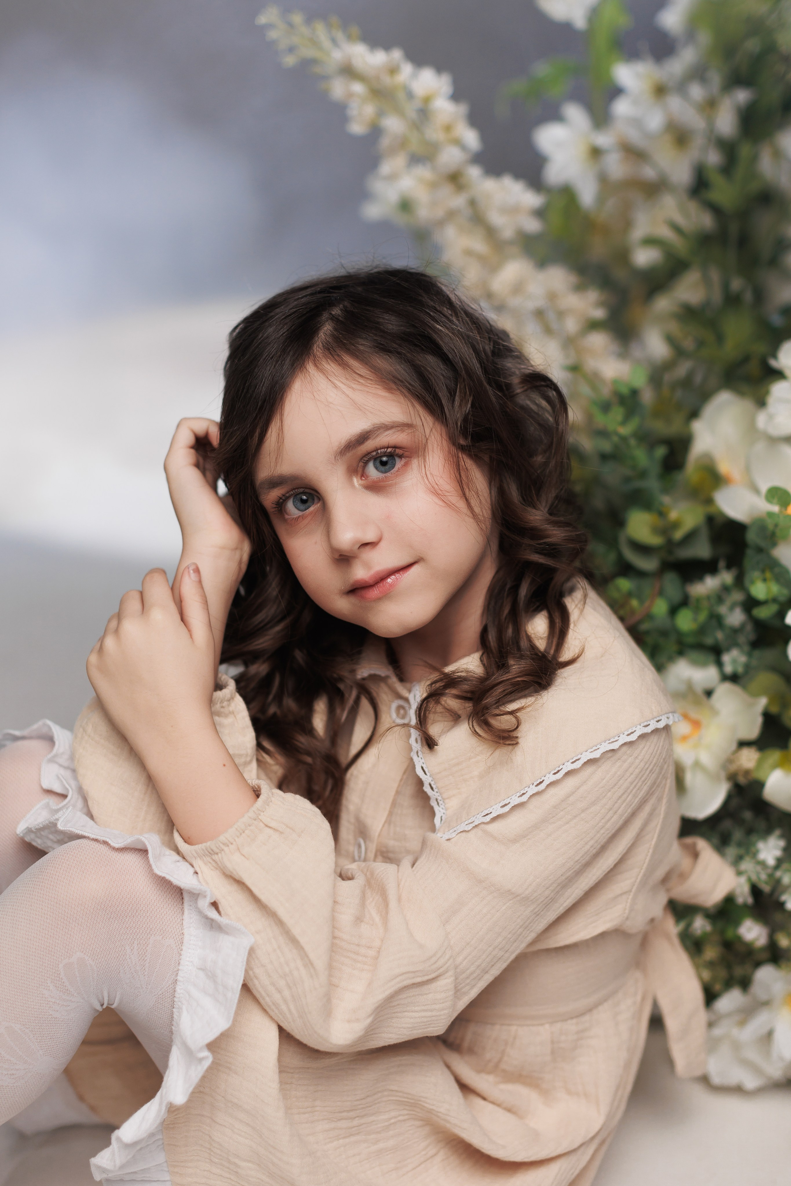 Съемка с цветами для модельного агентства. Анна Демидец — фотограф и маркетолог в Новошахтинске, Шахтах и Ростове-на-Дону