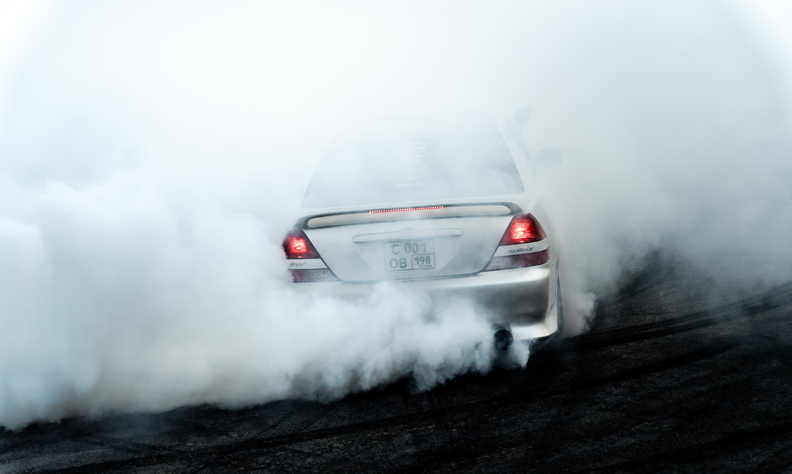 TURBO NIGHT. Opasnophoto