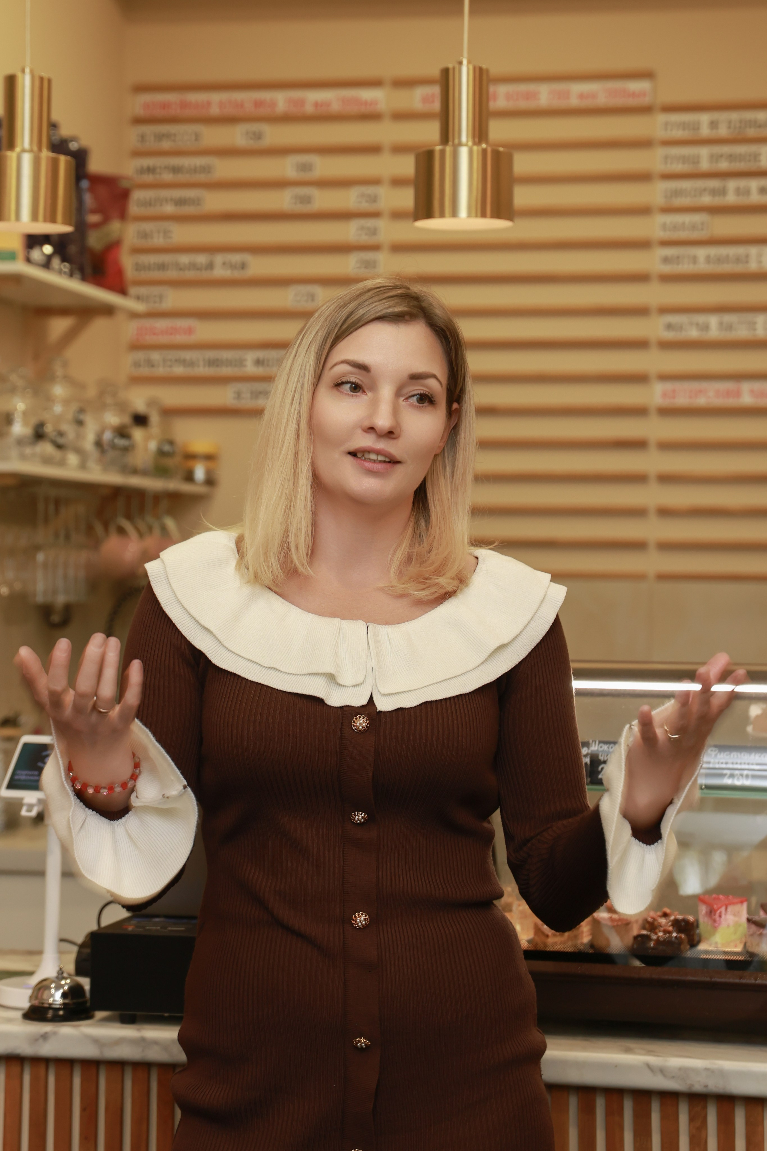 Нетворкинг в кофейне «Шестое чувство». Фотограф Воронеж, Новая Усмань Мария Бублик