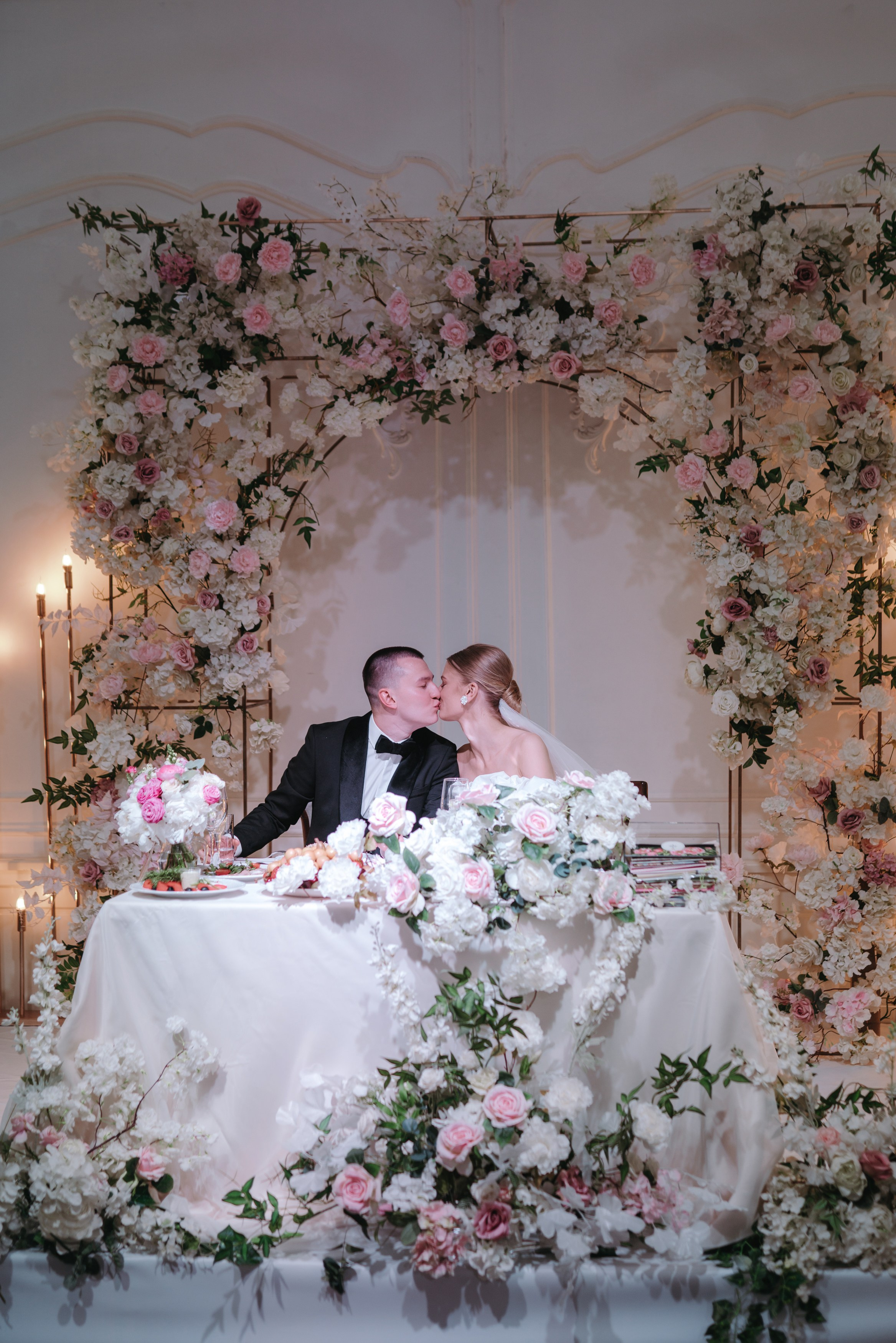 БАНКЕТНЫЙ ЗАЛ ДАСКО ГАРДЕН, ЭМИЛЬ БУРАНГУЛОВ, ИЛЬНАР АХМАДУЛЛИН