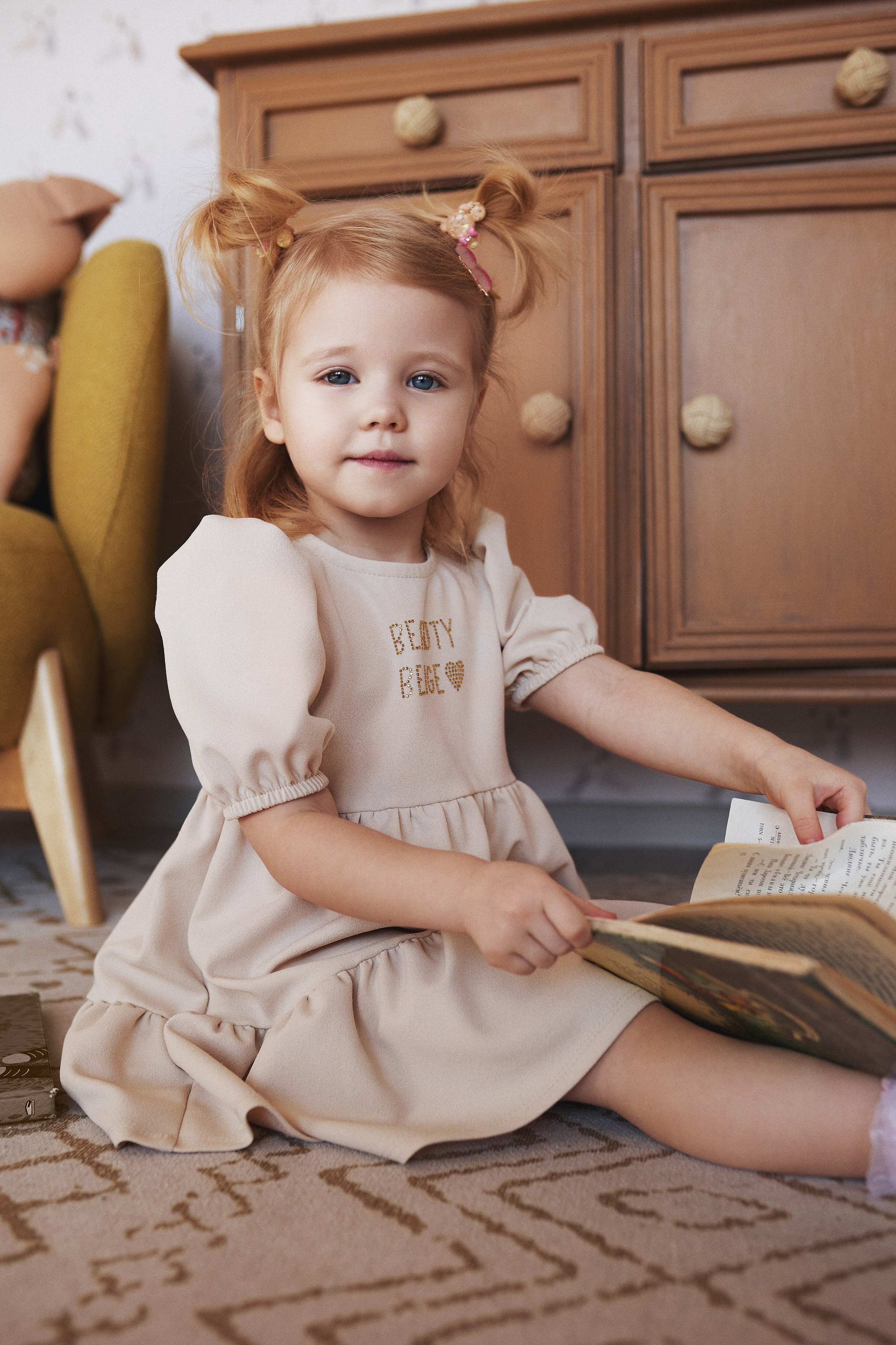 Семейная фотосессия в фотостудии Молоко