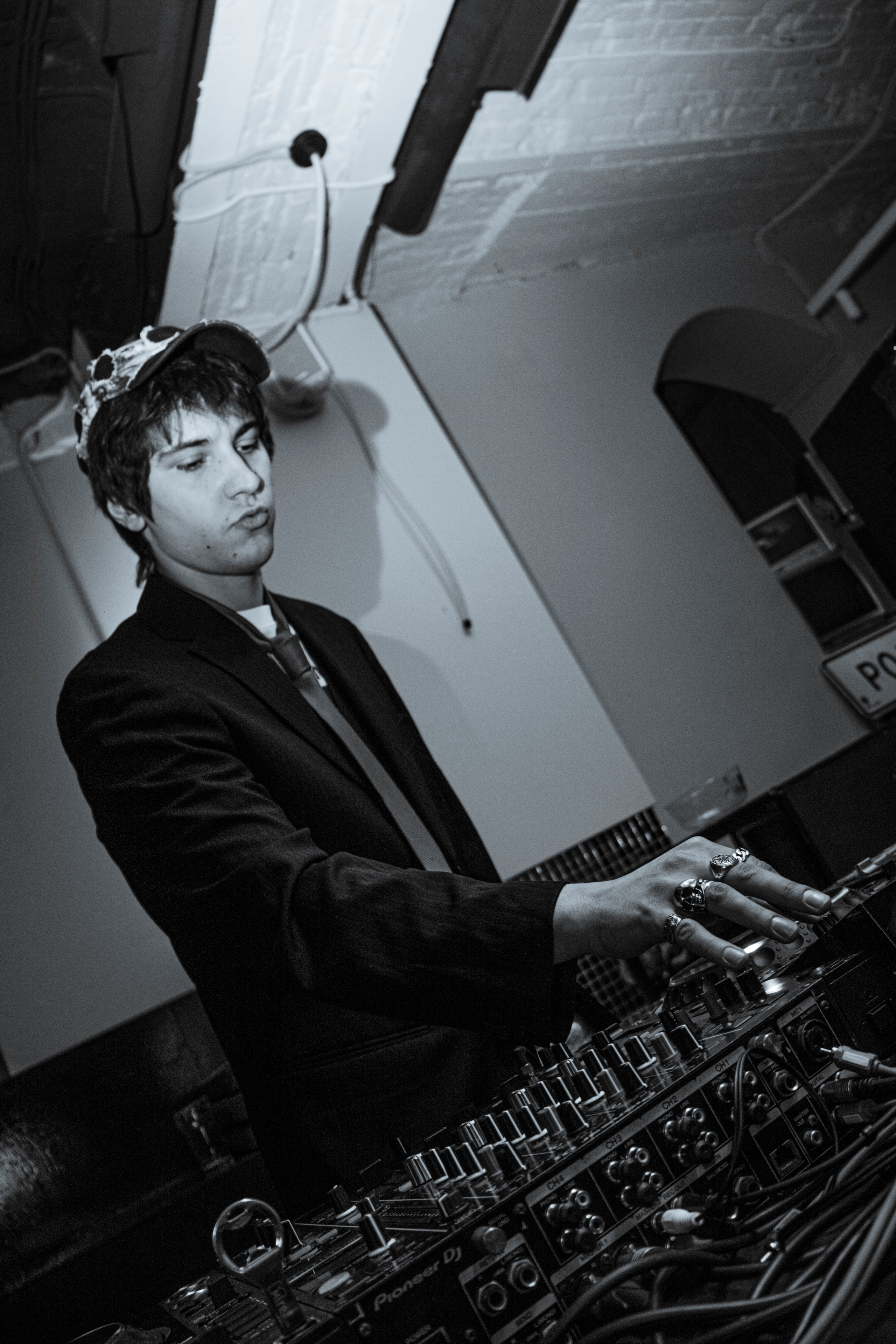 РОДНЯ. Electro_agent