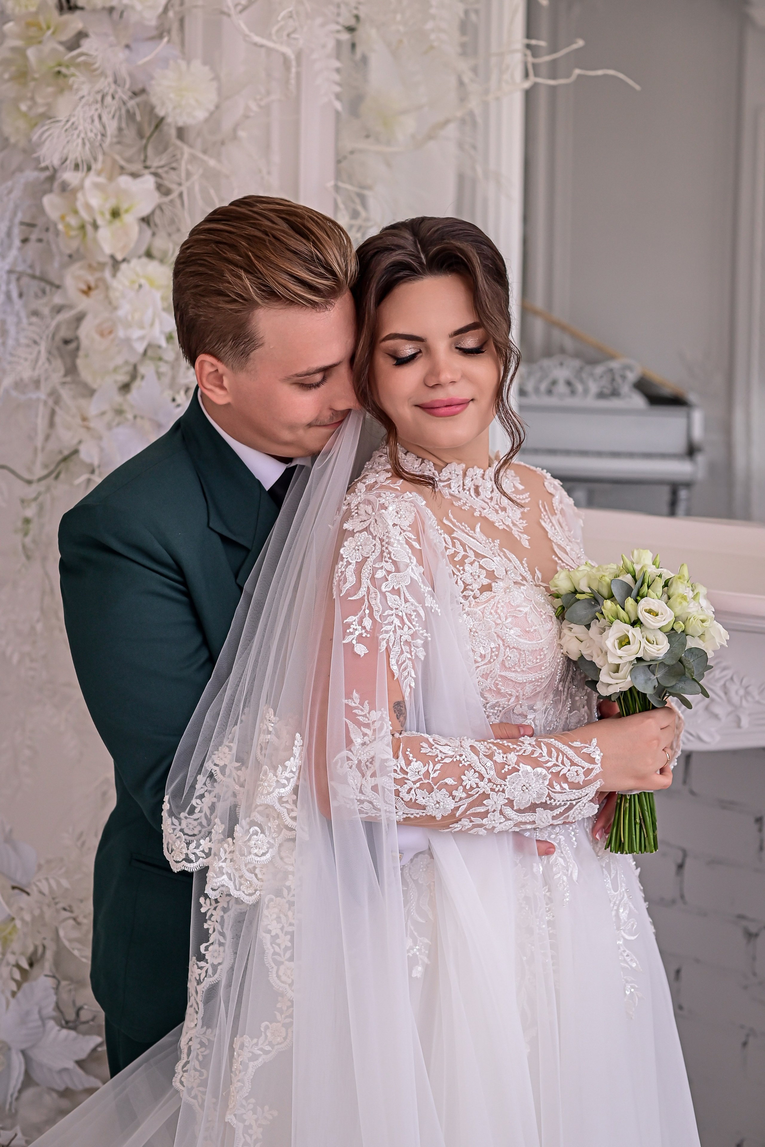 Съемка в студии, гостинице. Семейный и свадебный фотограф в Донецке Донская Анастасия