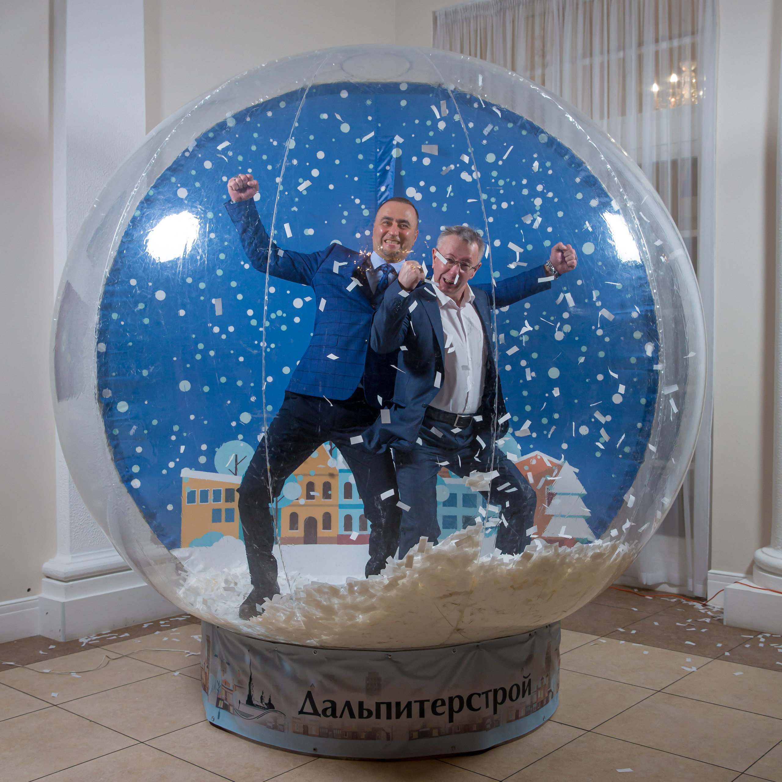 Выездная фотостудия с печатью. Фотограф ваших чувств в Санкт-Петербурге