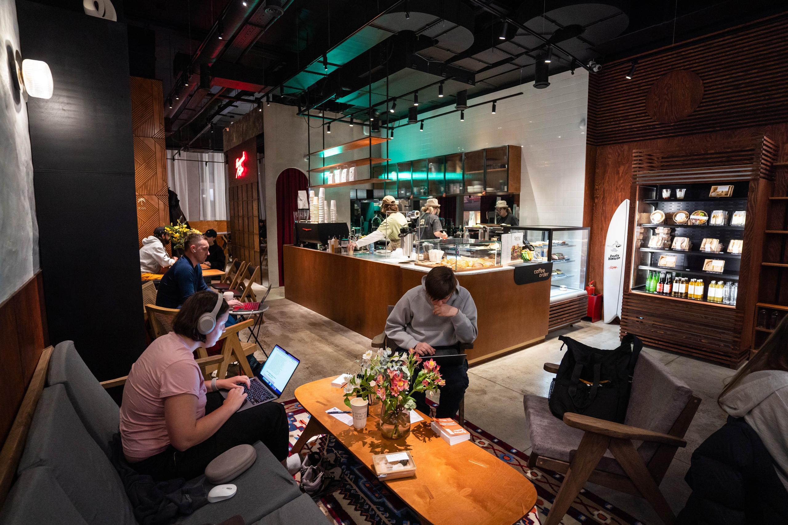 SURF COFFEE| NIGHT. Фотограф Абакумова Анастасия