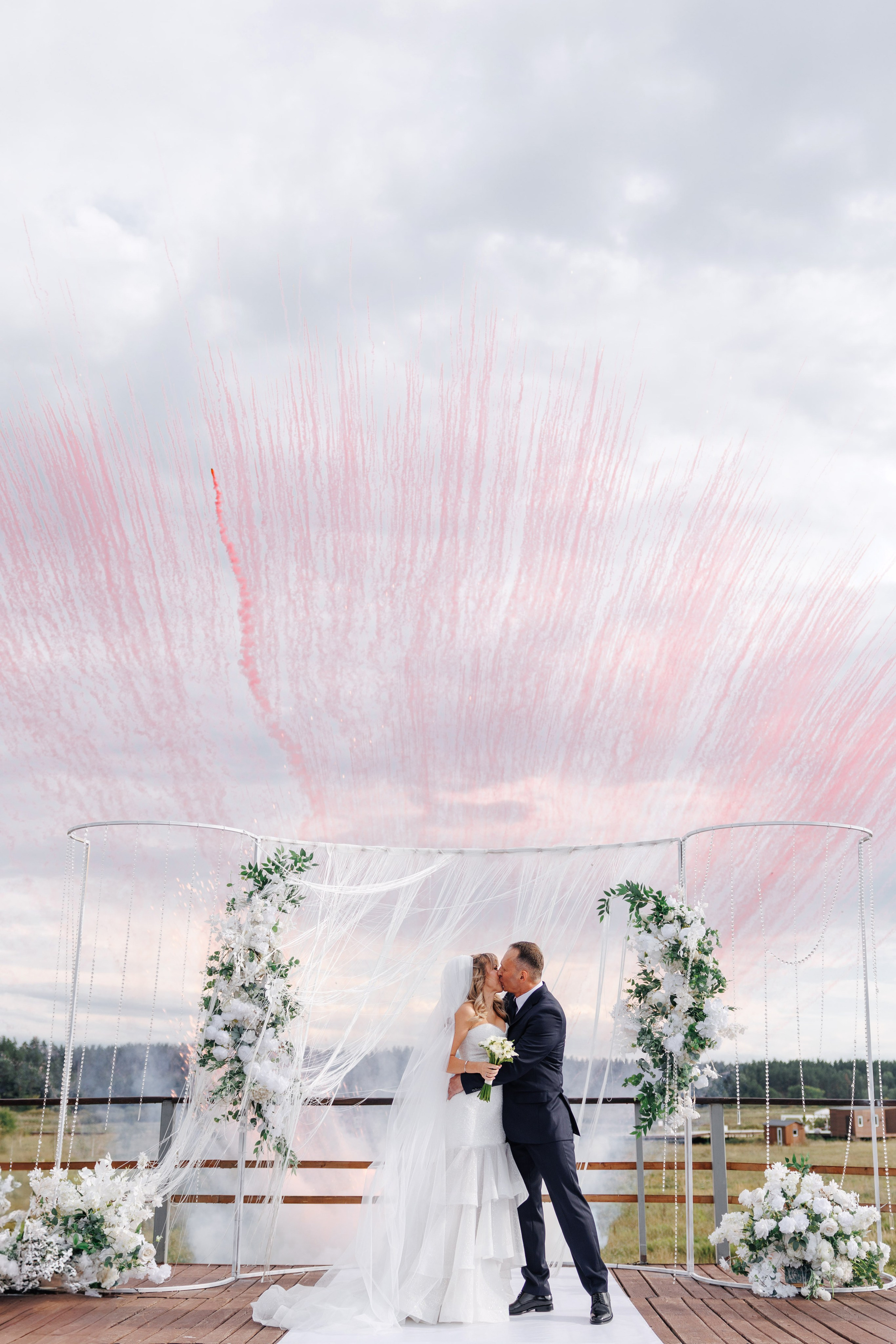 СВАДЕБНЫЕ ЭФФЕКТЫ «ФЕНИКС»