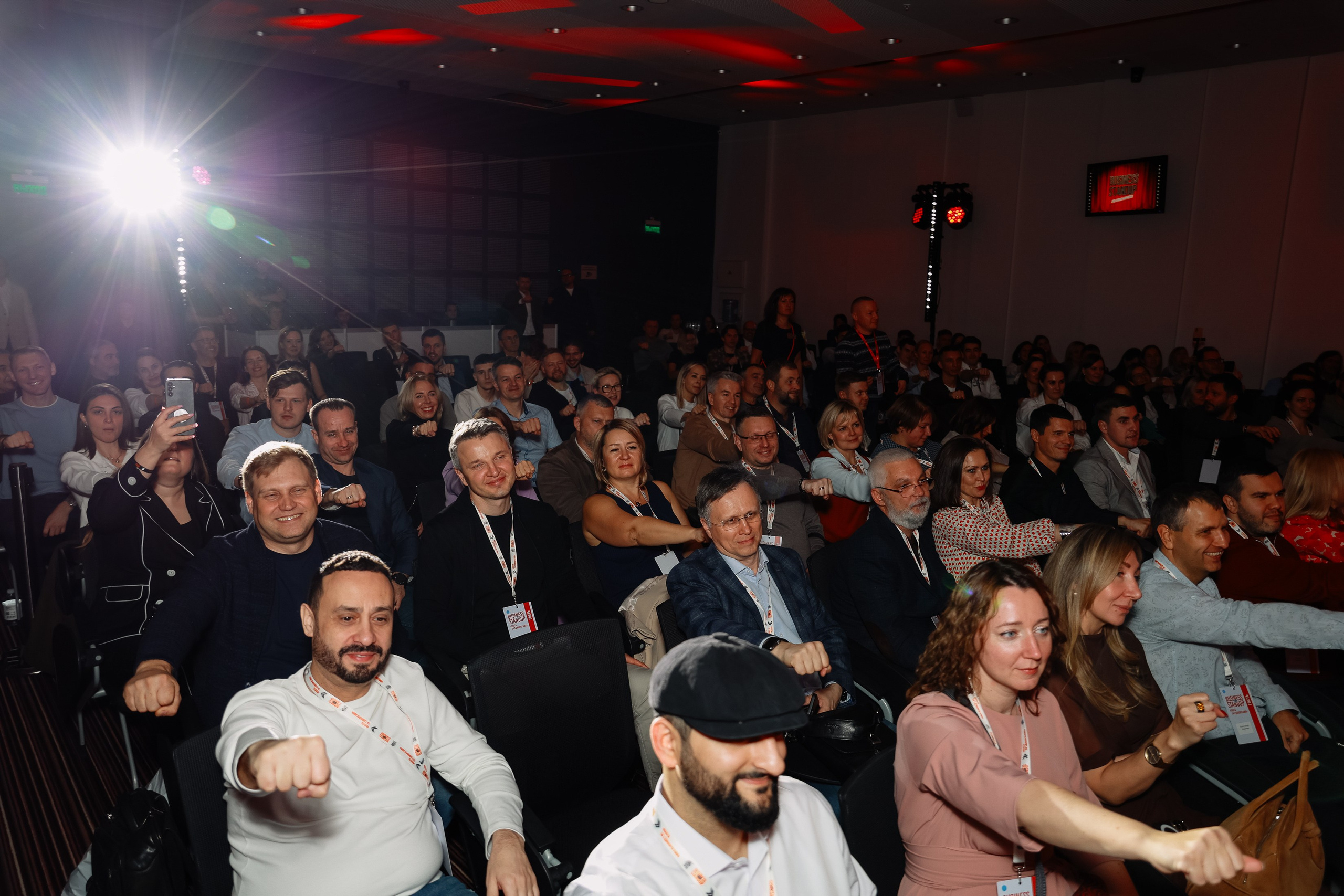 BUSNESS STANDUP с Оскаром Хартманном. Фотограф Юлия Мальцева