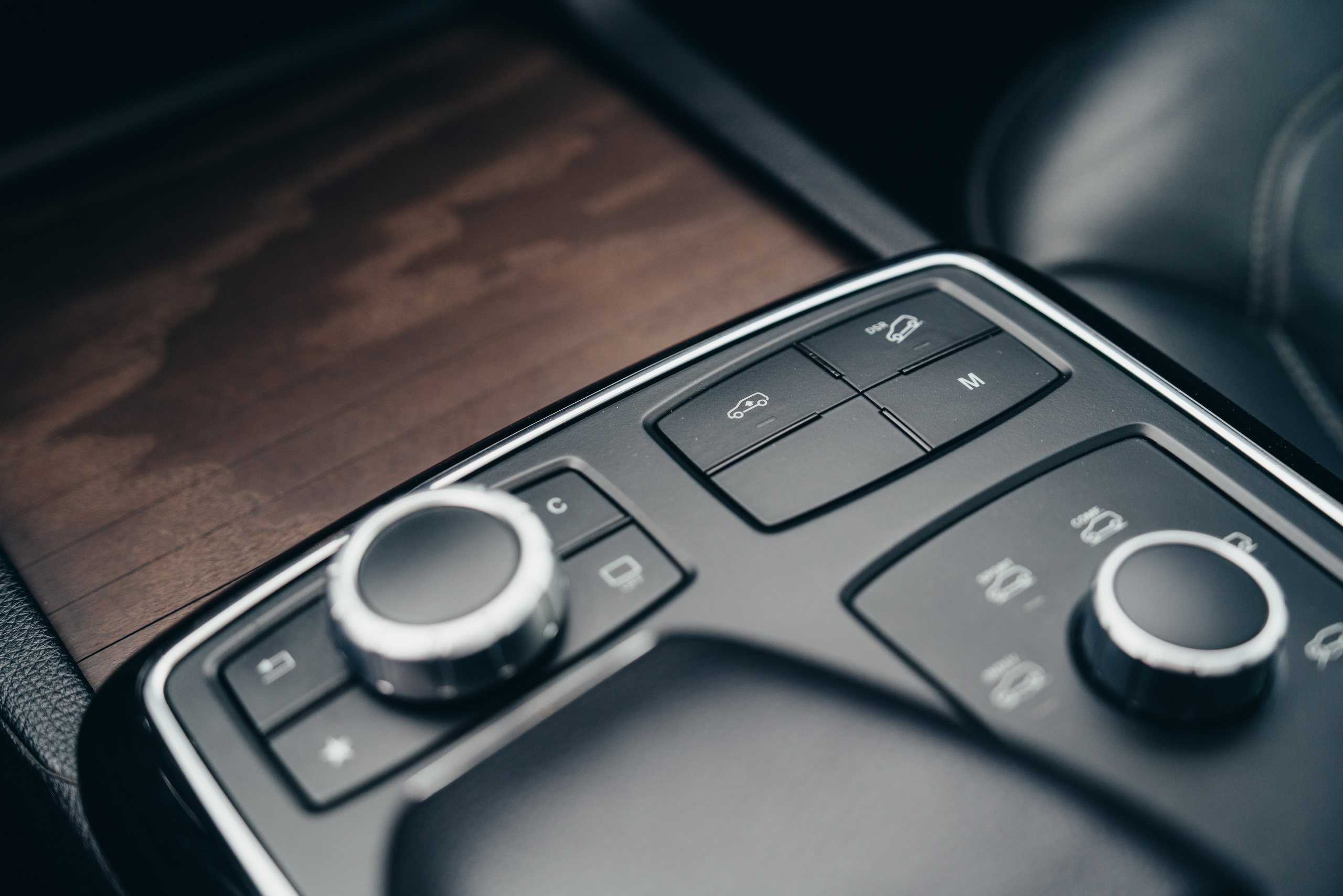 Mercedes-Benz GLS-Class 350 d. Идеальные портреты для соцсетей — Фотограф Ленар