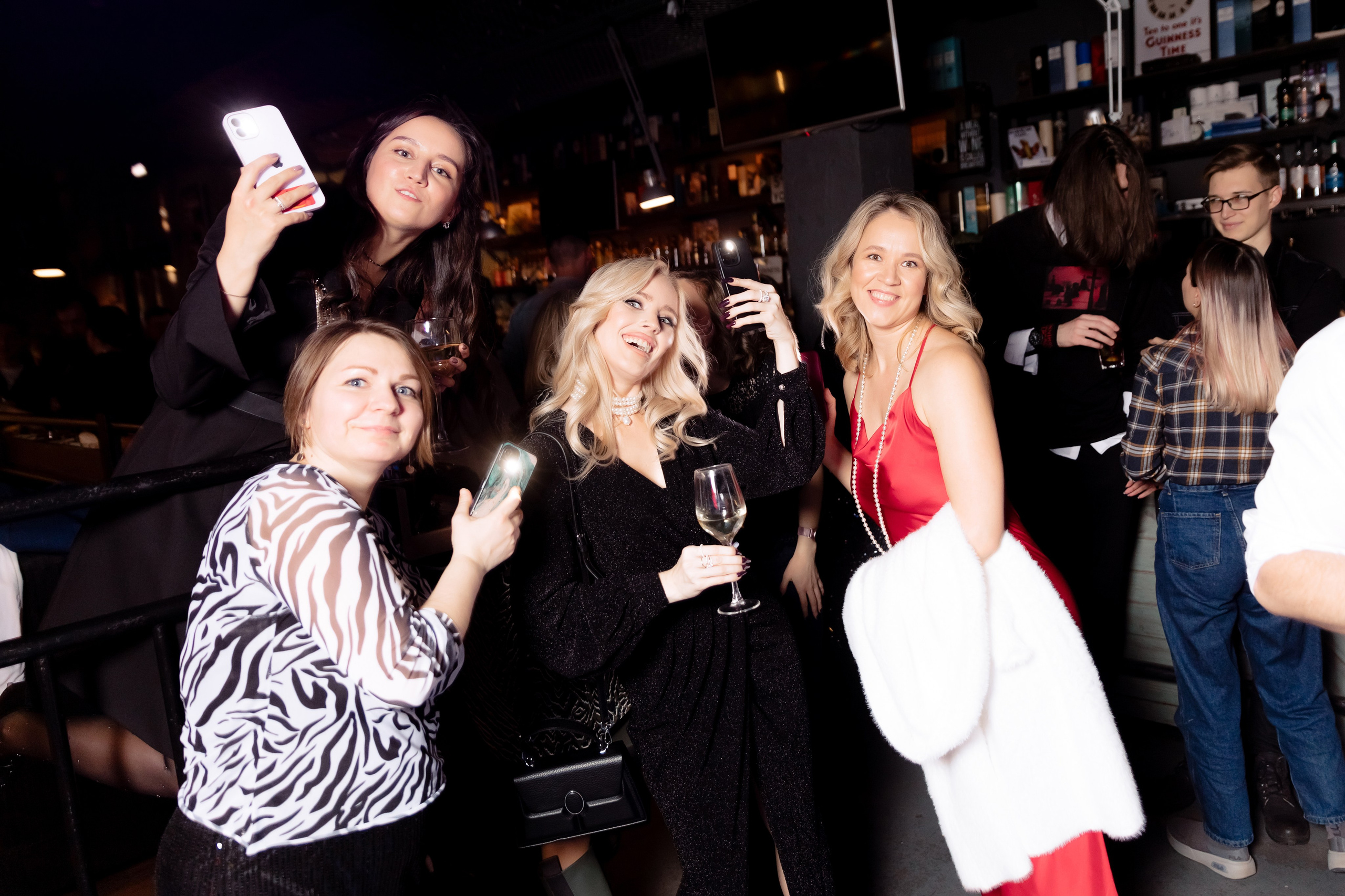 КОПРОРАТ: Юпитер 5. Все фото. Профессиональный фотограф в Ижевске Леша Петров