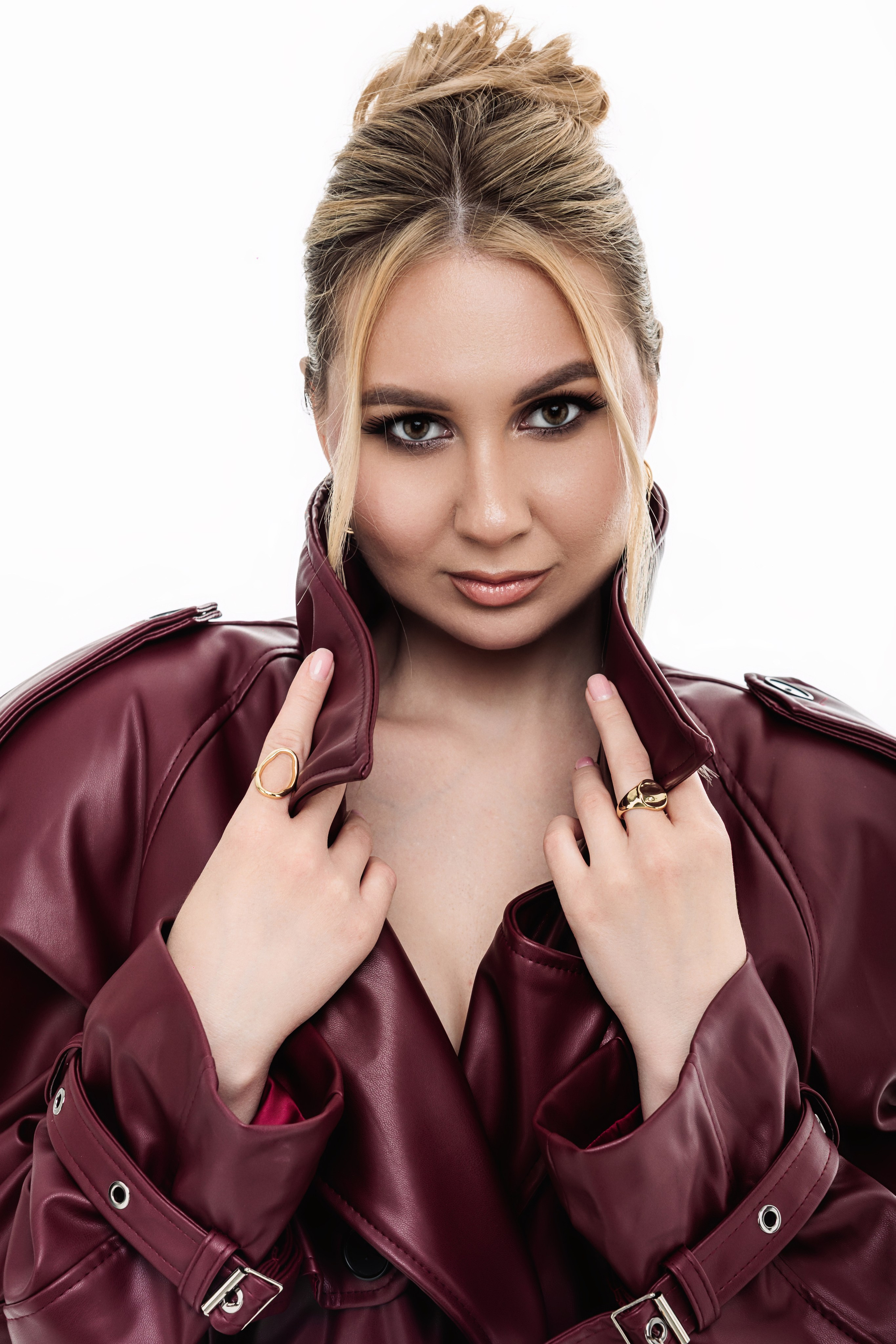 Дарья Гужова. ФОТОГРАФ ИРИНА ШАМАТАВА