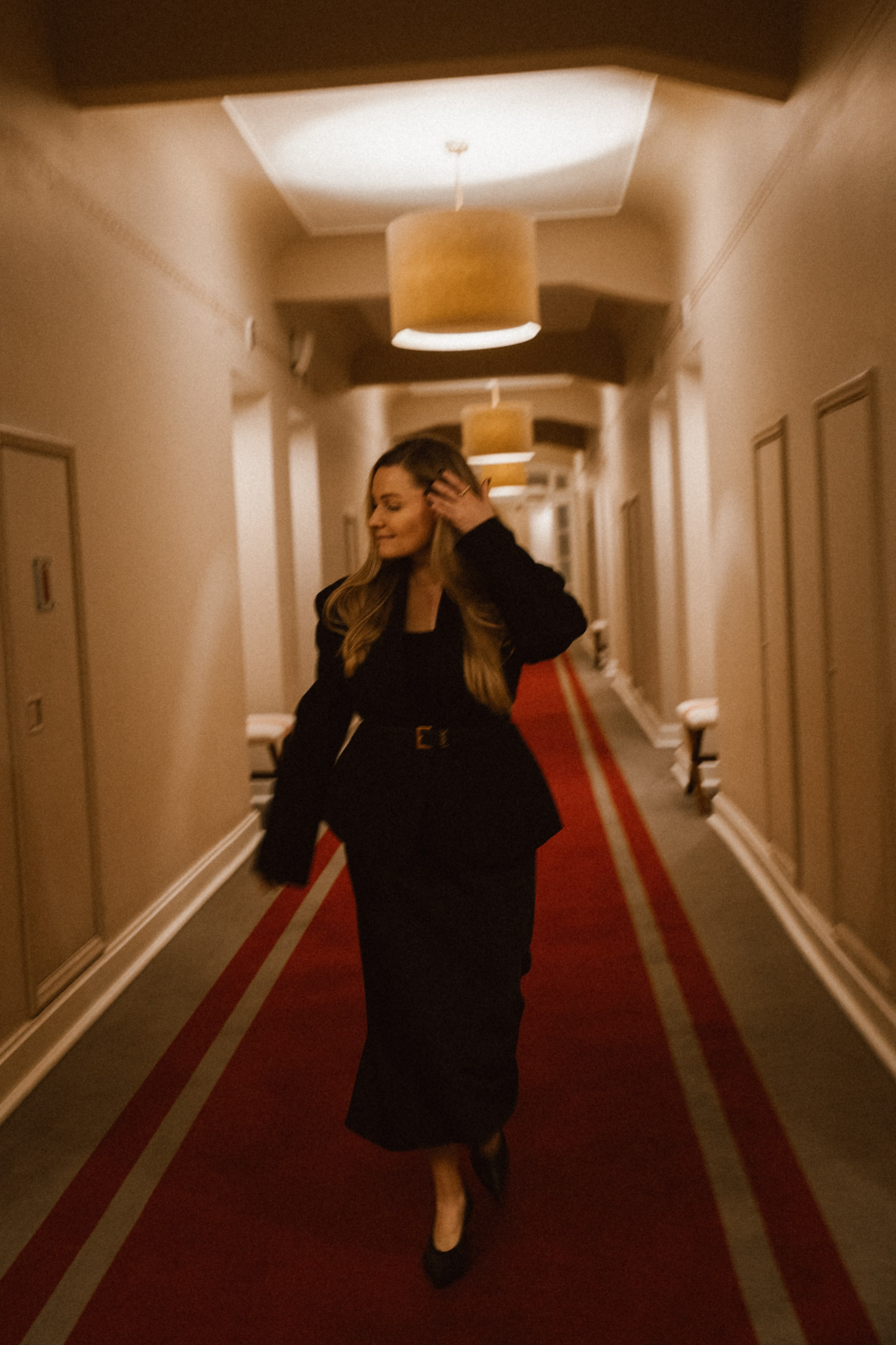 Даша и Витя в Астории. Репортажный и портретный фотограф в Санкт-Петербурге Степлевич Дарья