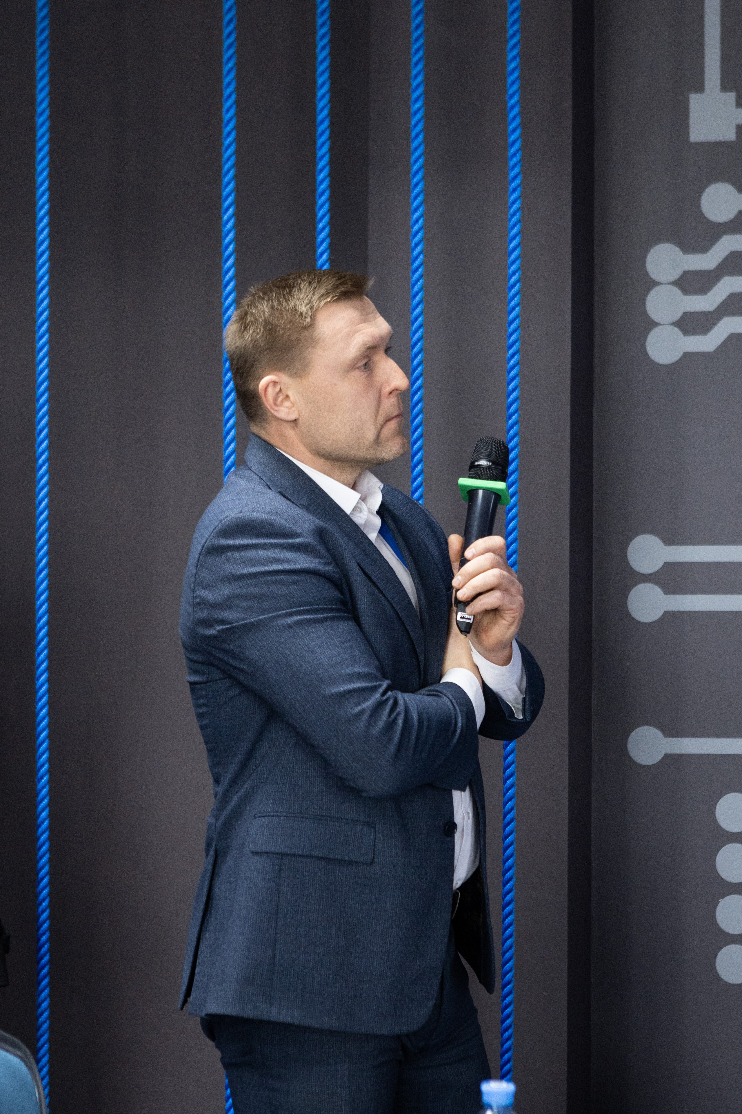 Конференция — земельно-имущественные отношения. Рекламный, предметный, репортажный, семейный фотограф и художник в Москве