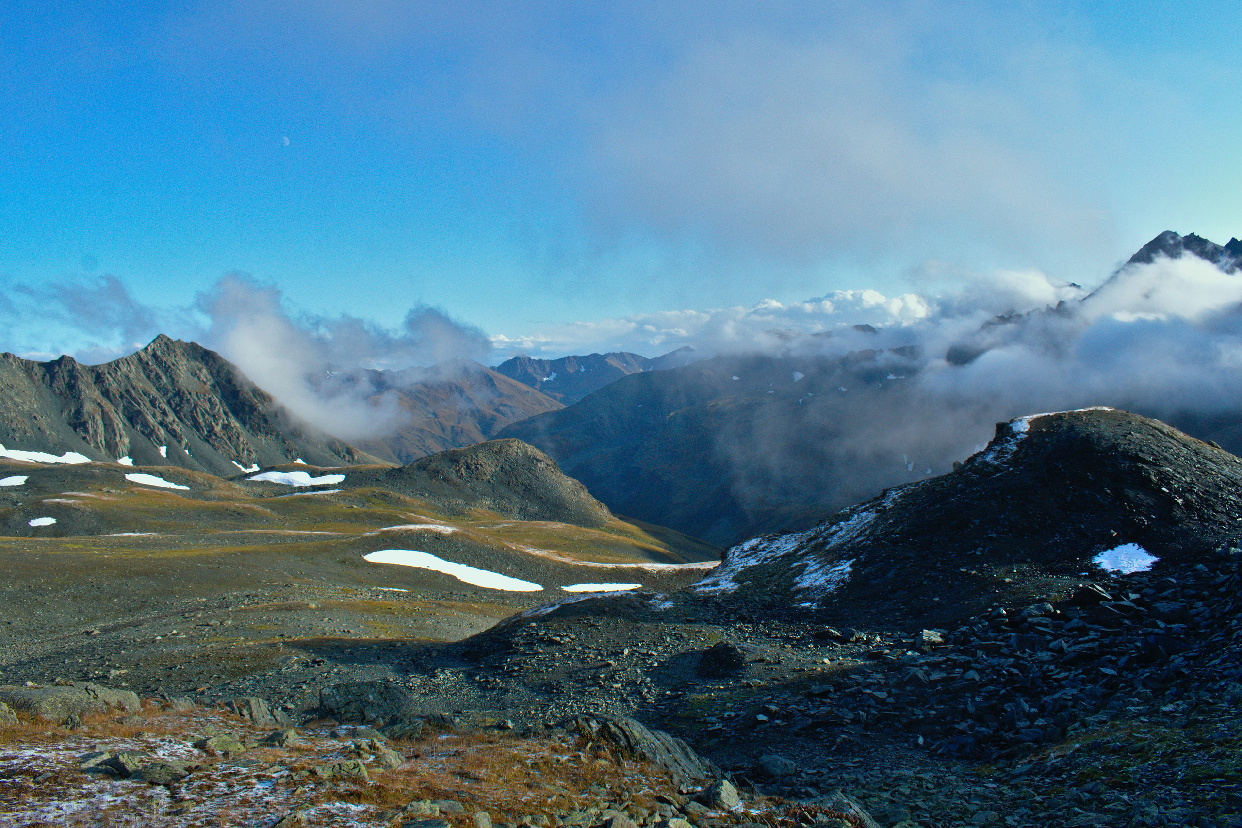 Алтай походы. Перевал Иолдо. Фото пейзажа