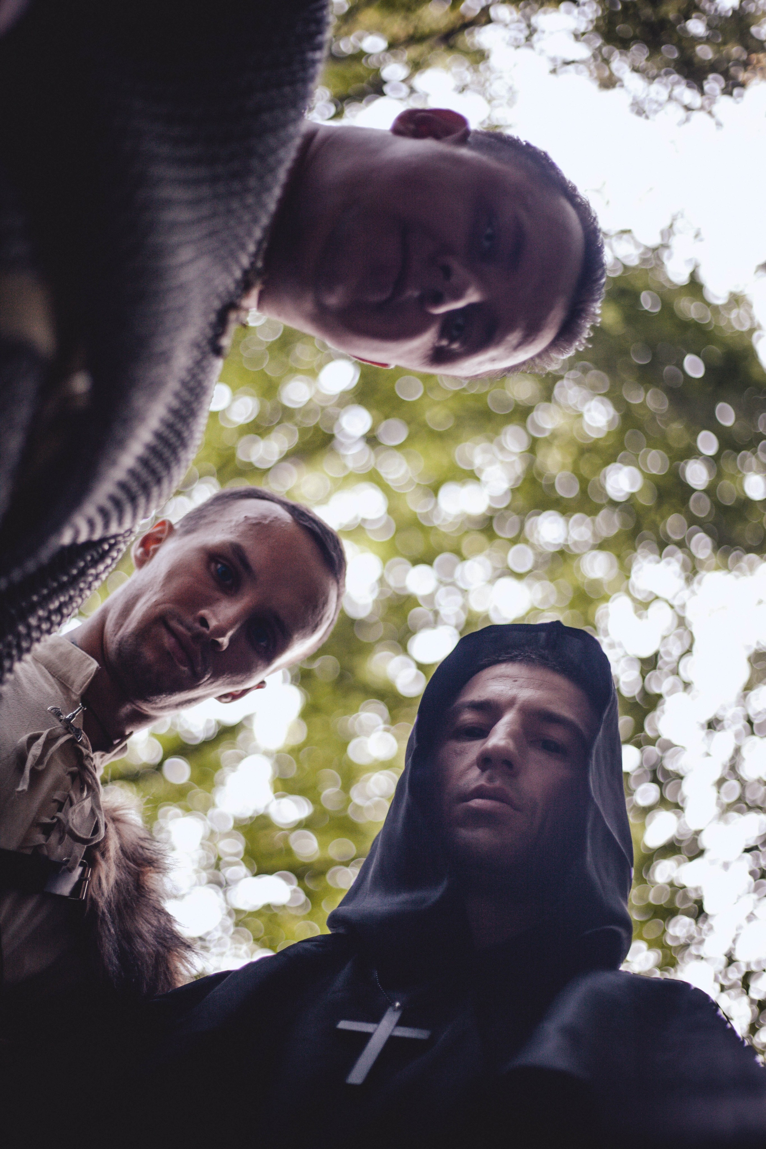 Клип. Уличный фотограф Города N