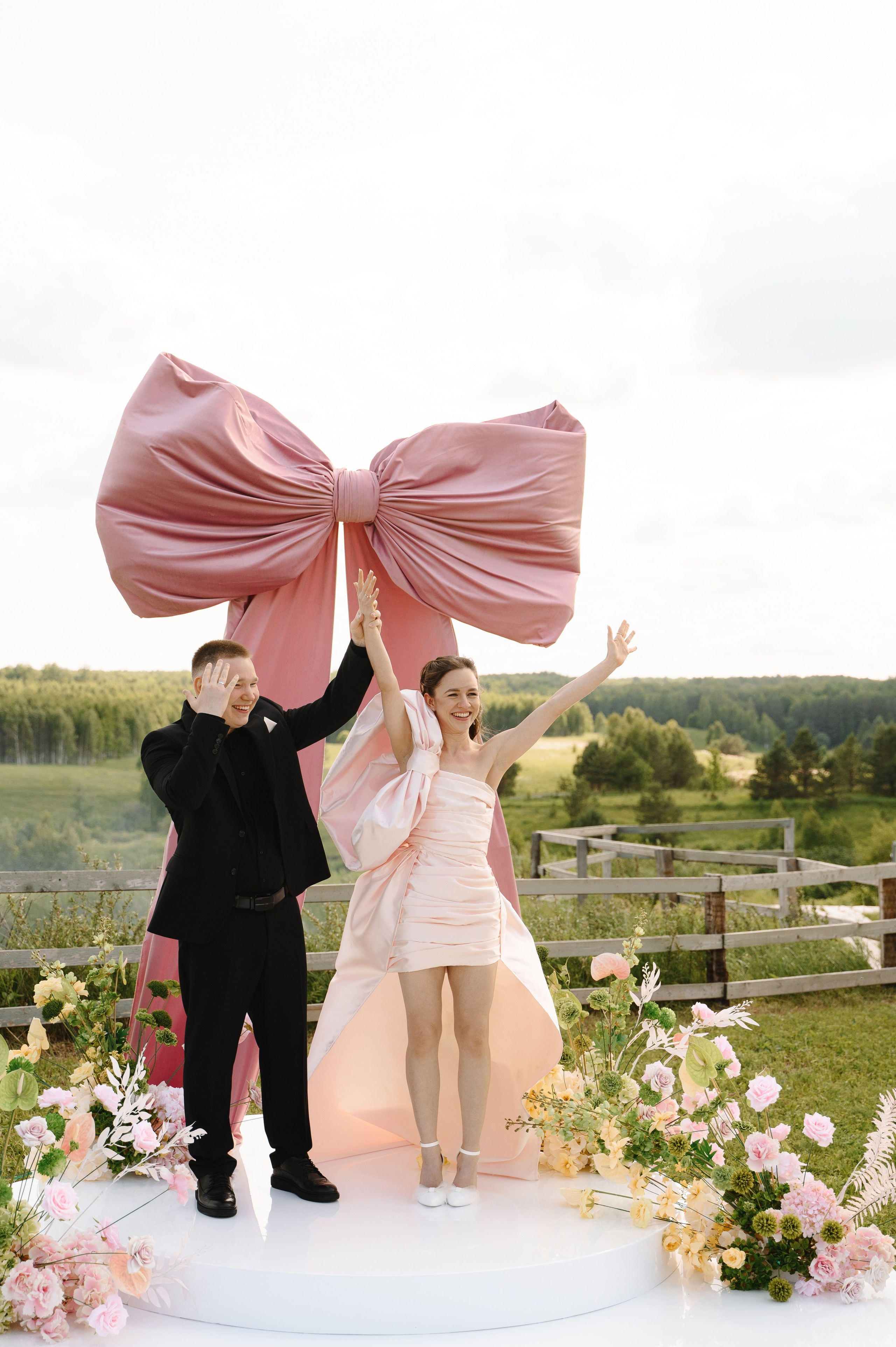 Яркая свадьба самара. Свадебный фотограф Тольятти Самара Холмов Артем