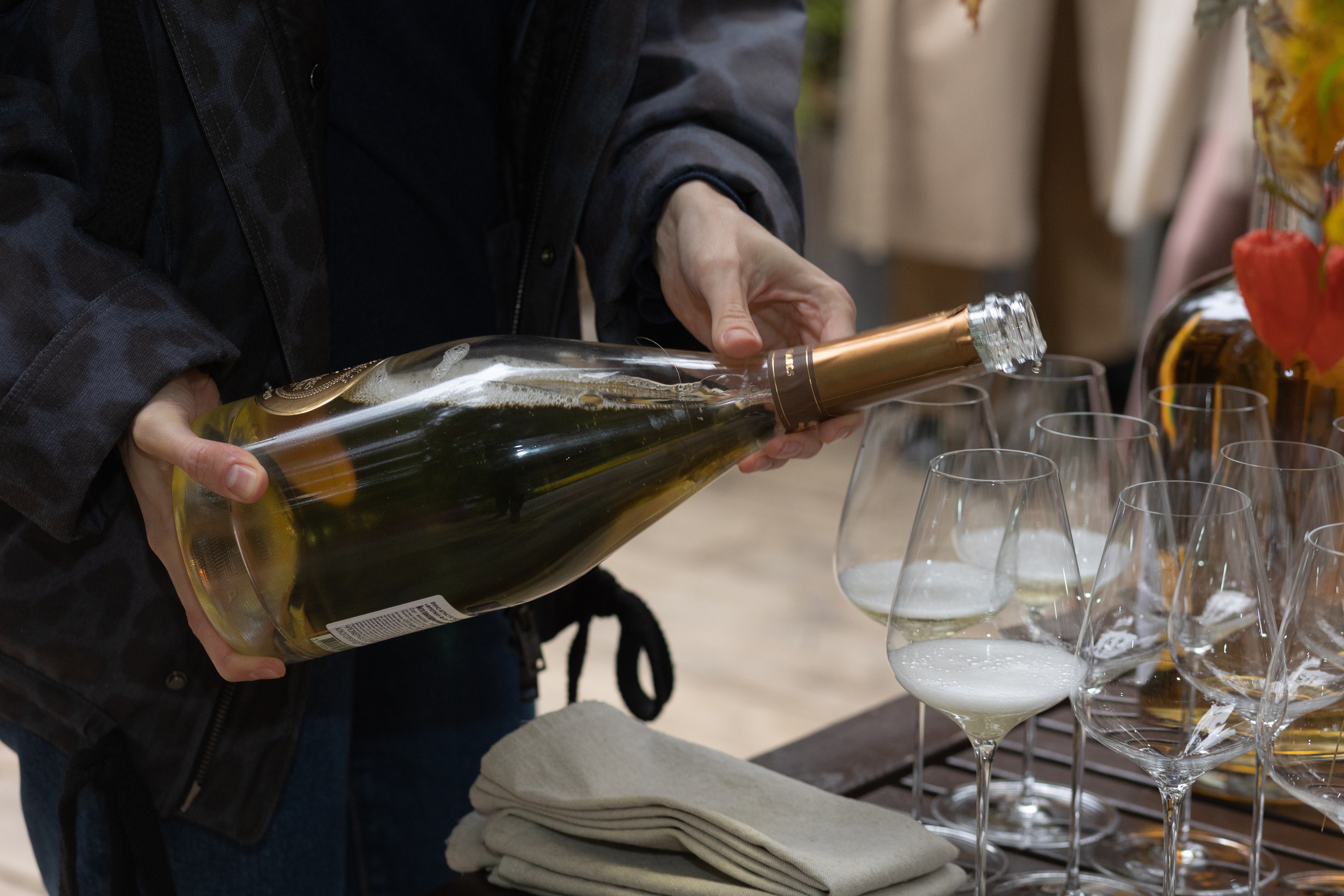 B U R G U N D Y. H O M E