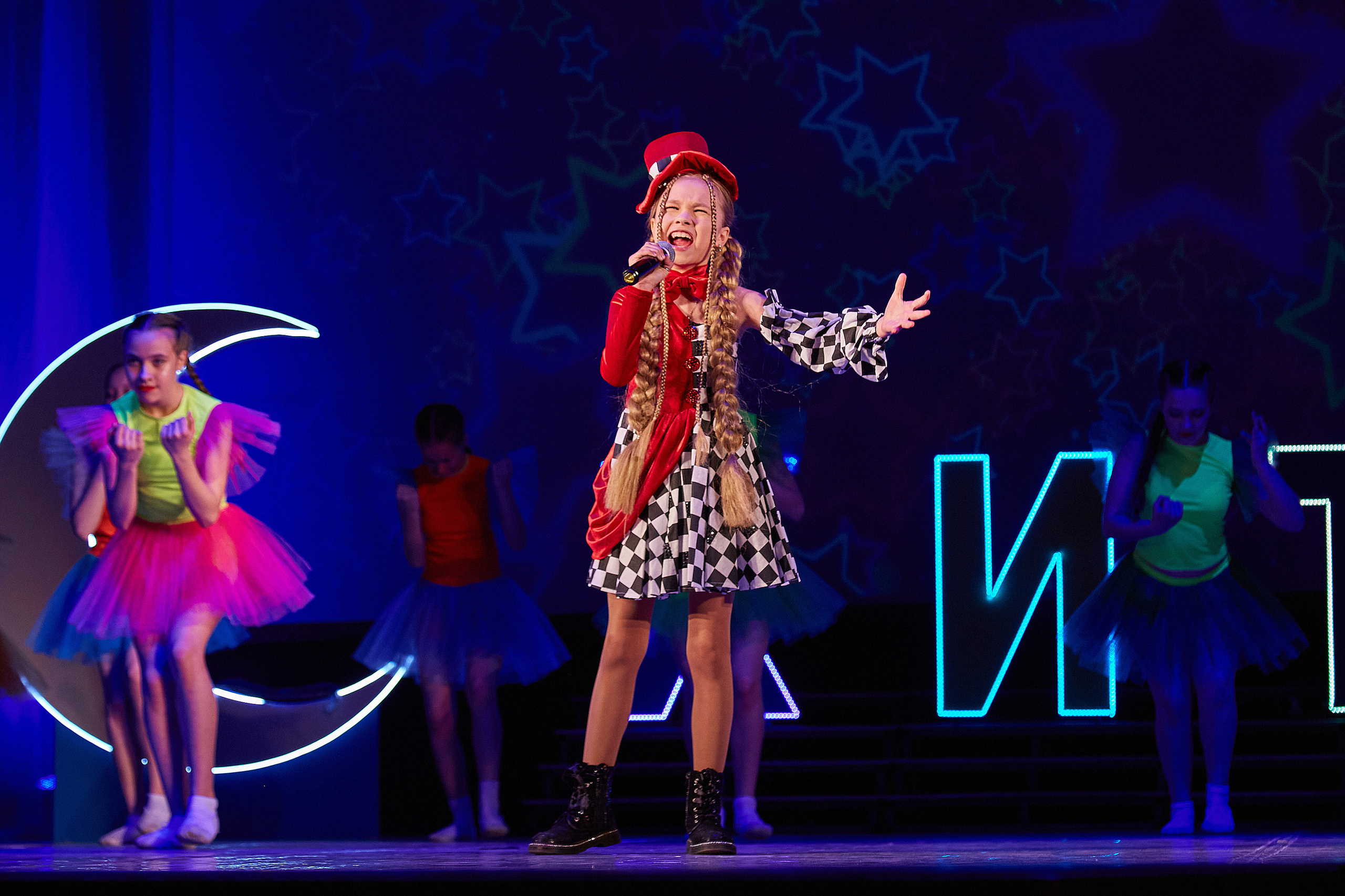 5 лет Студии эстрадного вокала ДЕТСКИЙ ХИТ. Фотограф Иван Богданов Москва Волгоград Камышин