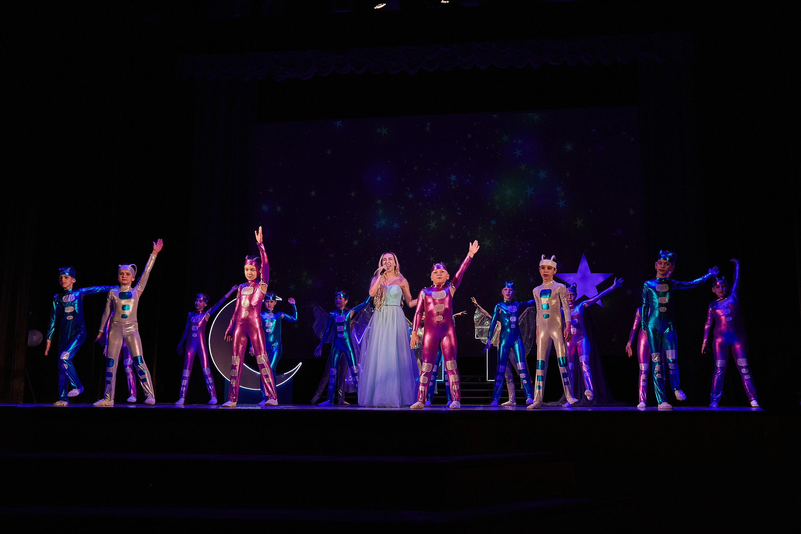 5 лет Студии эстрадного вокала ДЕТСКИЙ ХИТ. Фотограф Иван Богданов Москва Волгоград Камышин