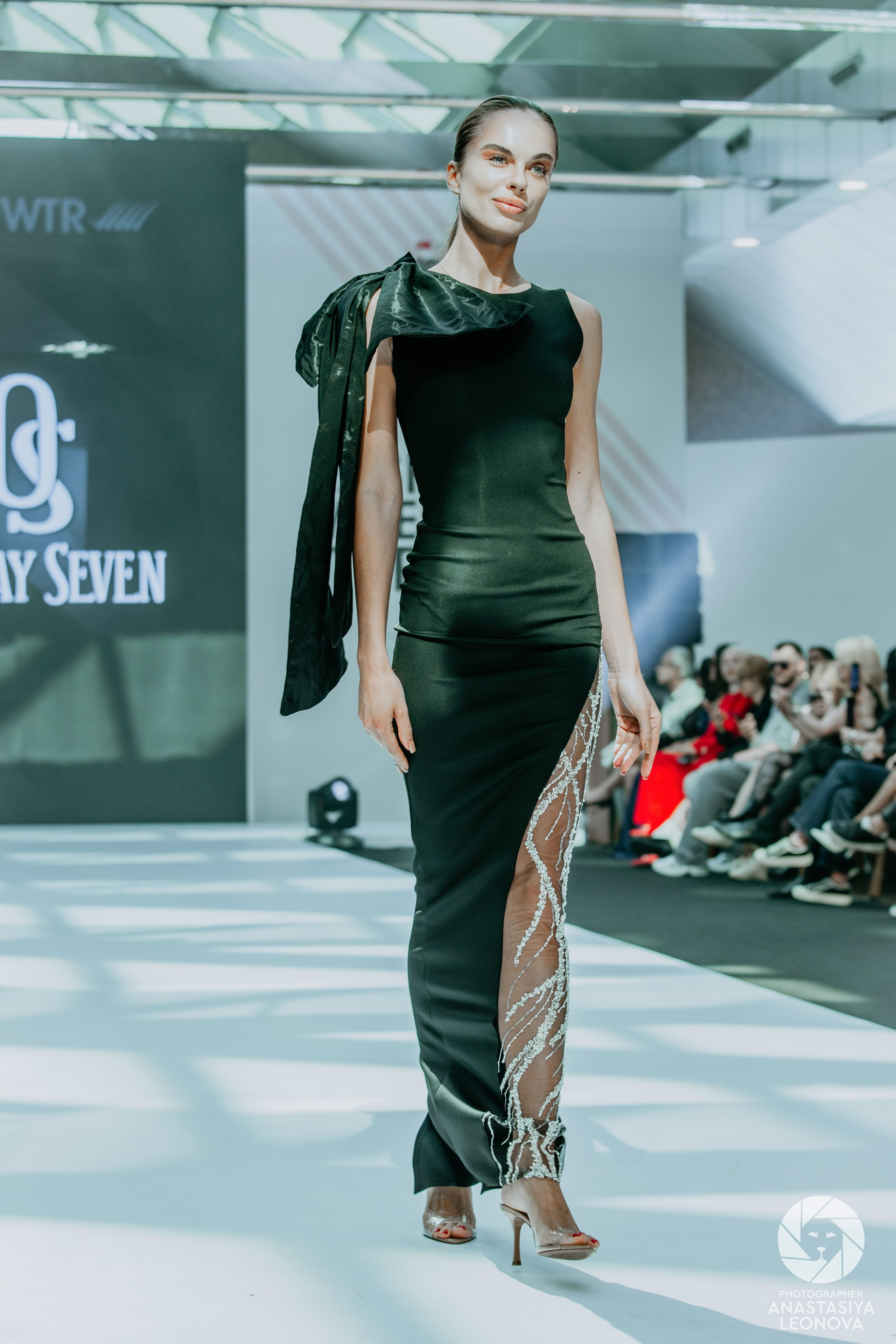 Fashion Week Türkiye [spring, 2025]. Anastasia Leonowa